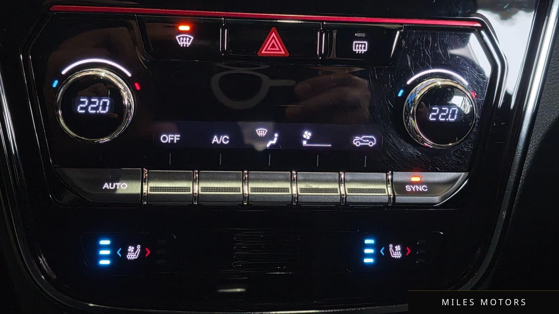 KG Mobility 베리 뉴 티볼리 2021 — миниатюра 15