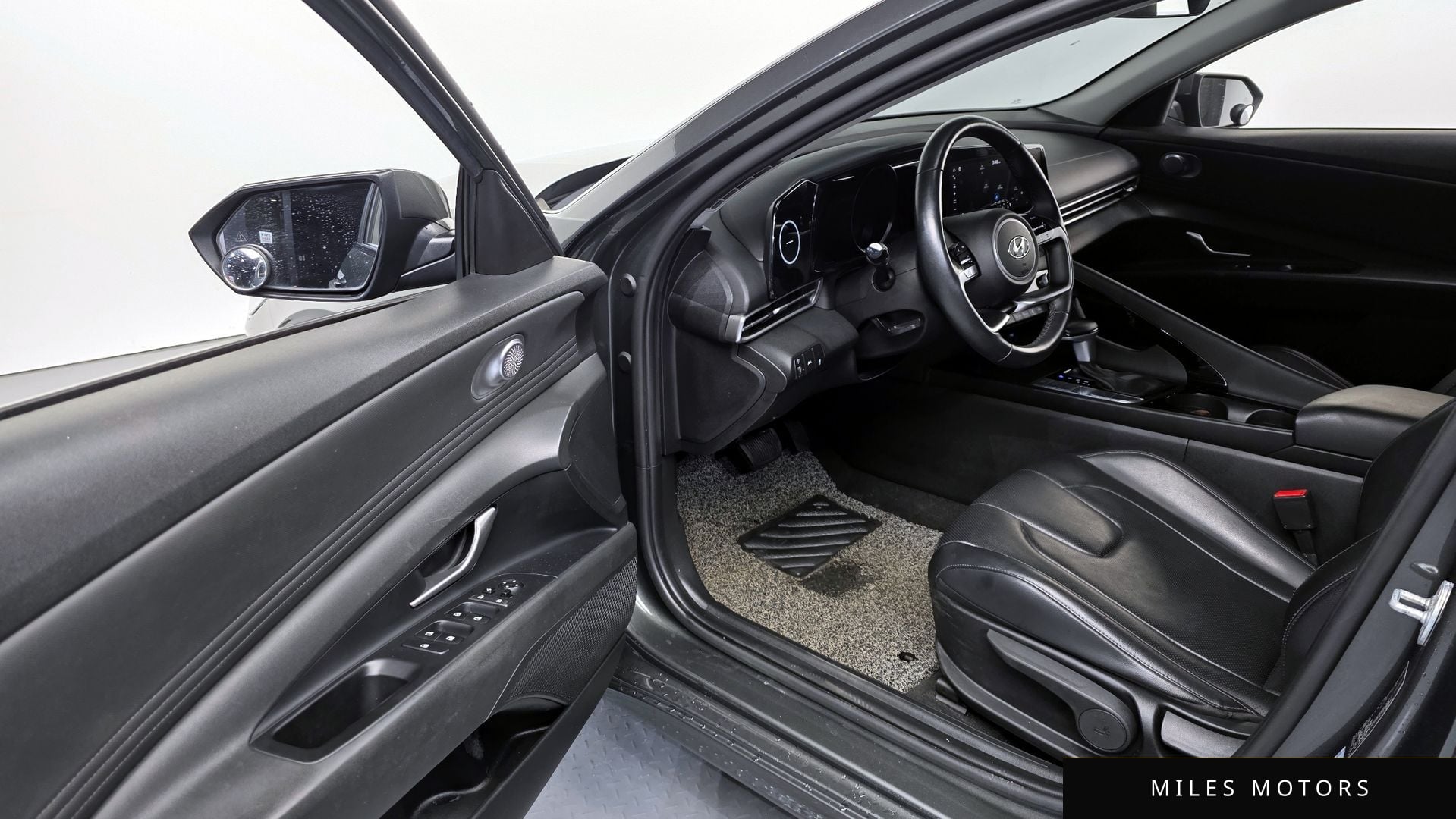 Hyundai AVANTE 2021 — миниатюра 10