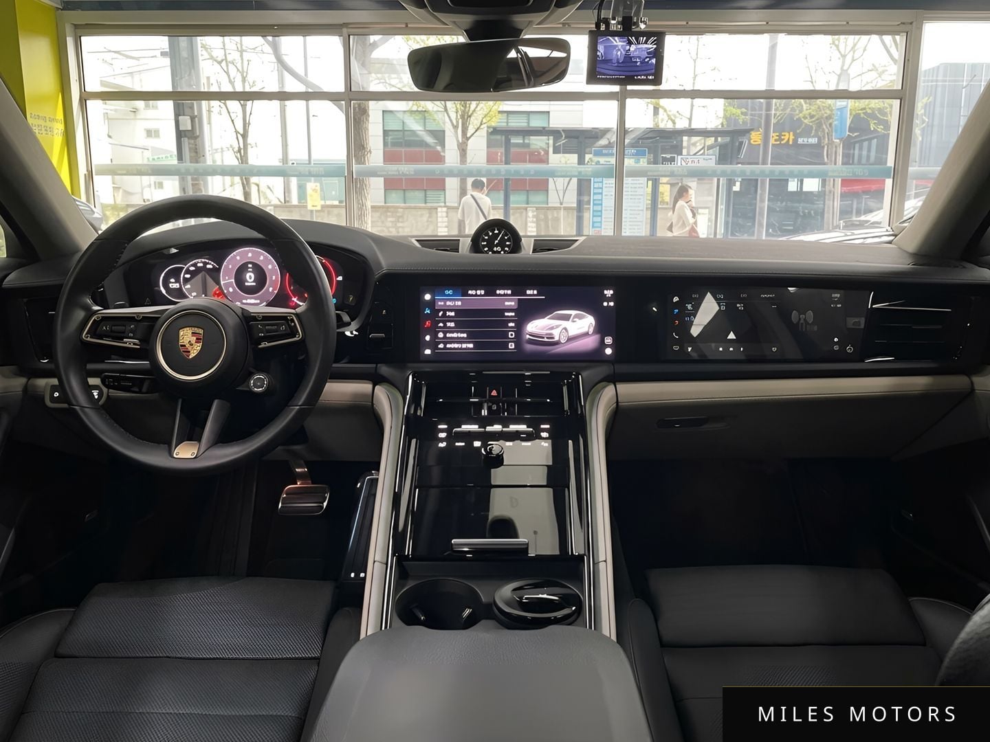 Porsche Panamera 2024 — миниатюра 7