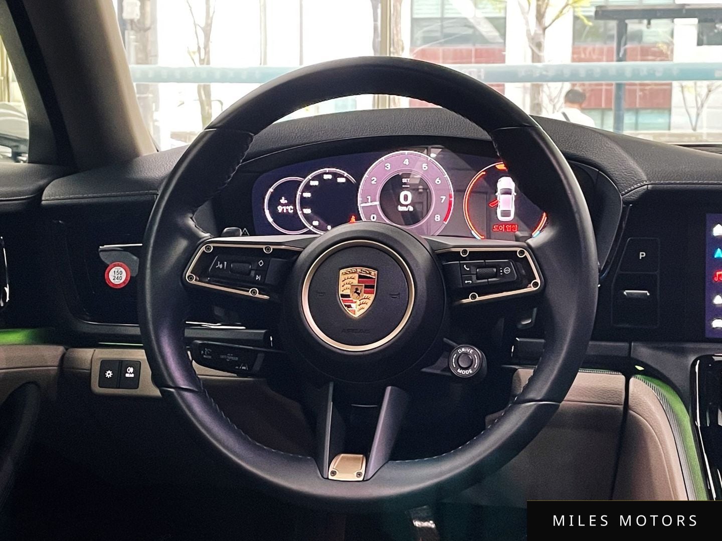 Porsche Panamera 2024 — миниатюра 12