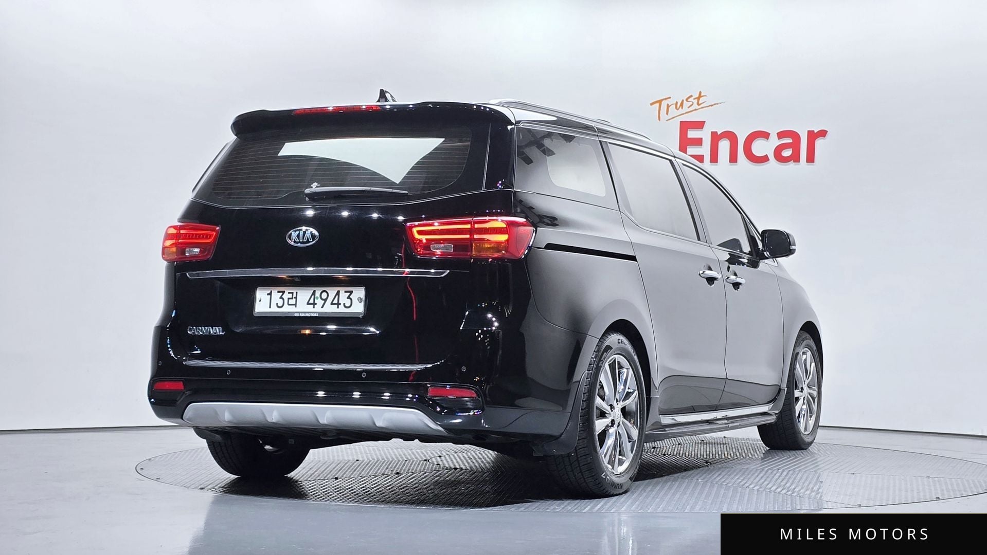 Kia Canival 2019 — миниатюра 2