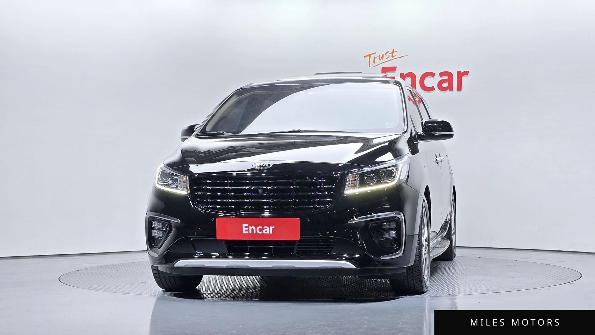 Kia Canival 2019 — миниатюра 3
