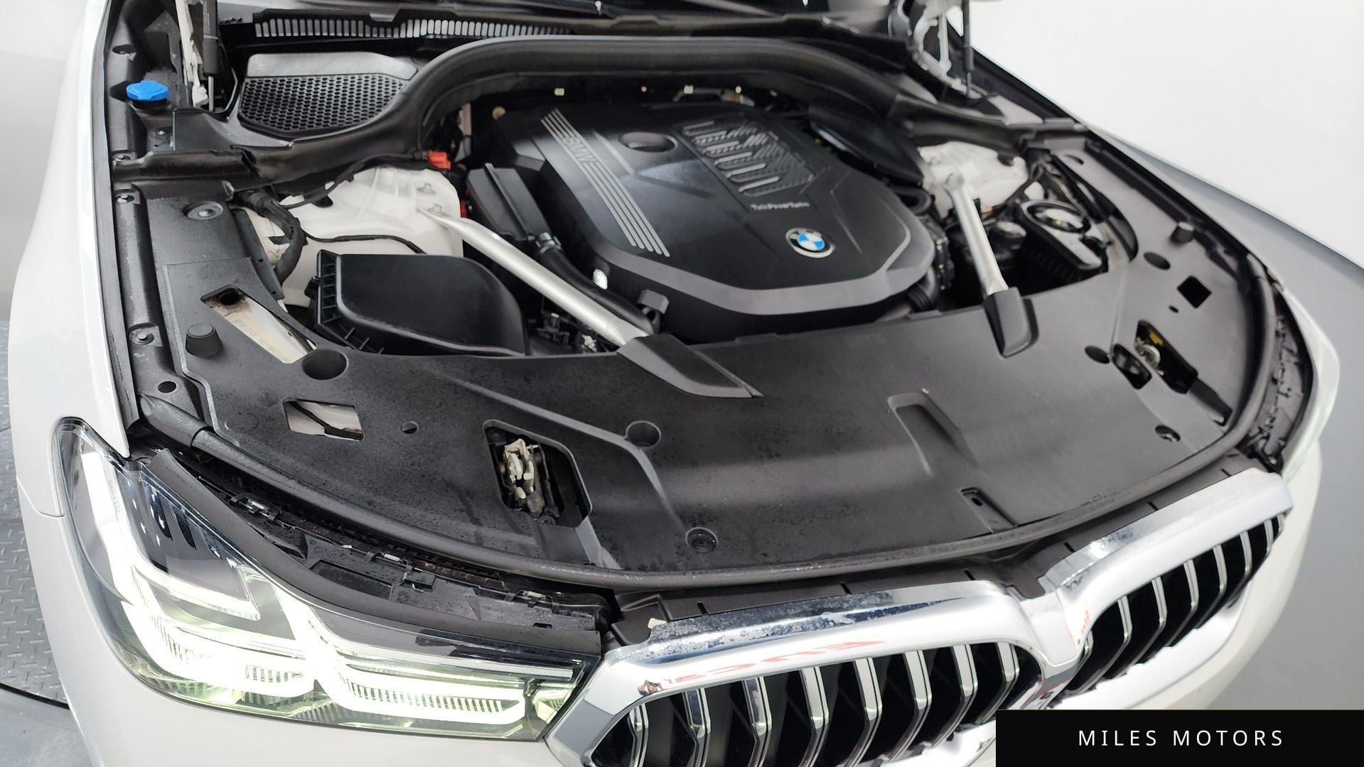 BMW 6 Series GT (G32) 2023 — миниатюра 6