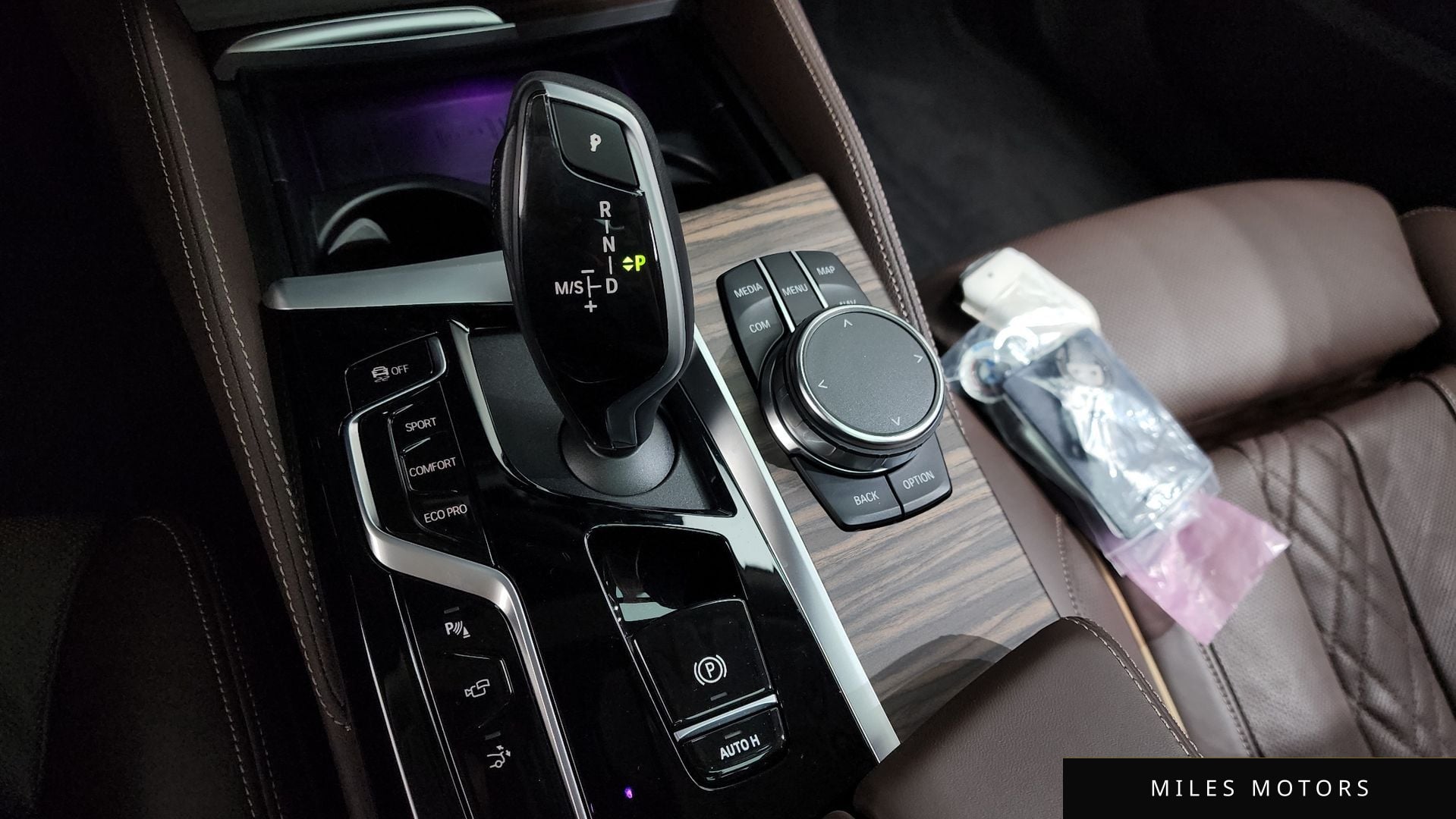 BMW 6 Series GT (G32) 2023 — миниатюра 9