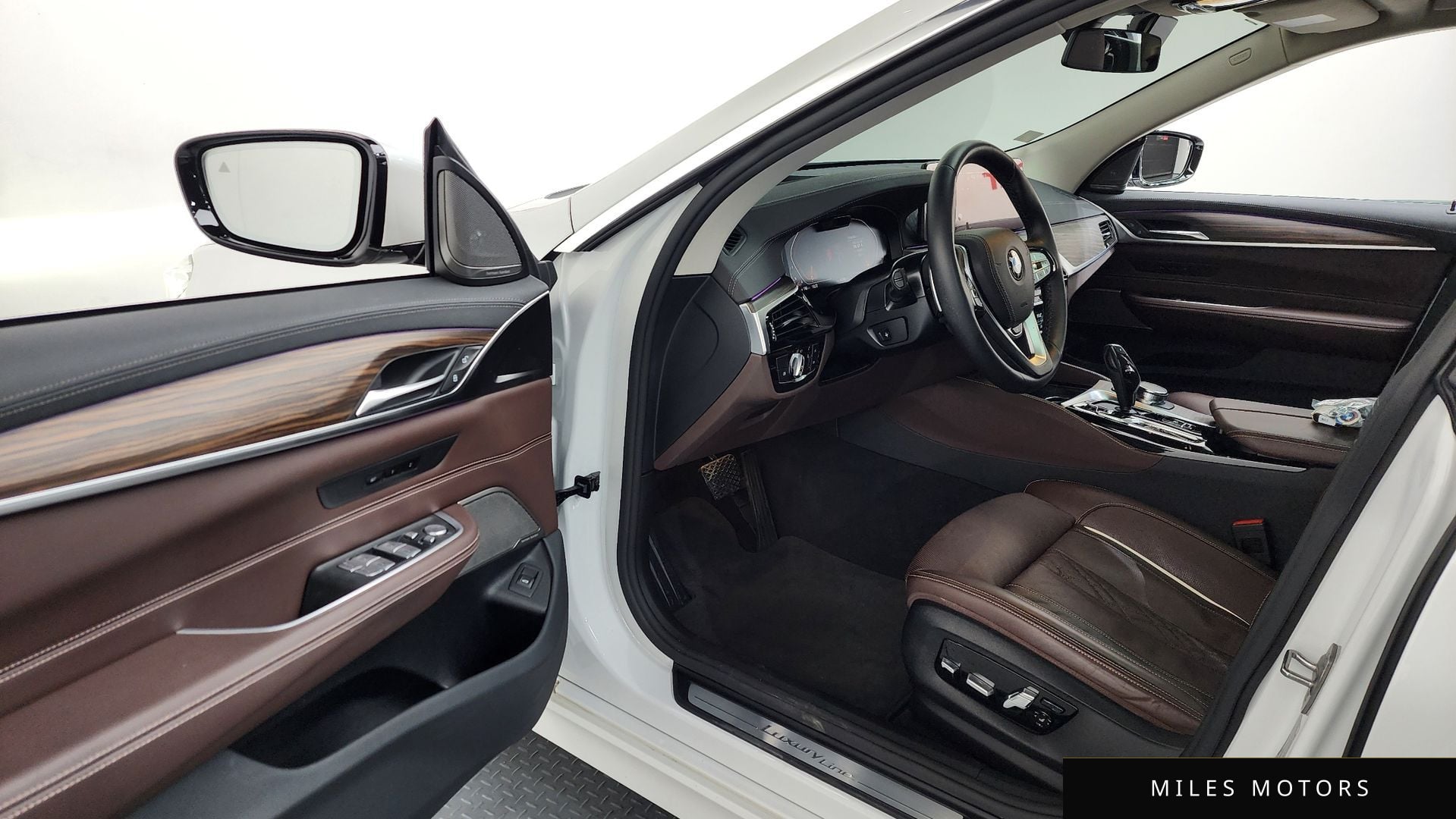 BMW 6 Series GT (G32) 2023 — миниатюра 10