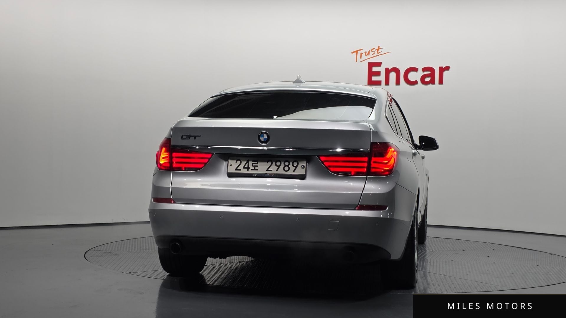 BMW 5 Series GT (F07) 2010 — миниатюра 4