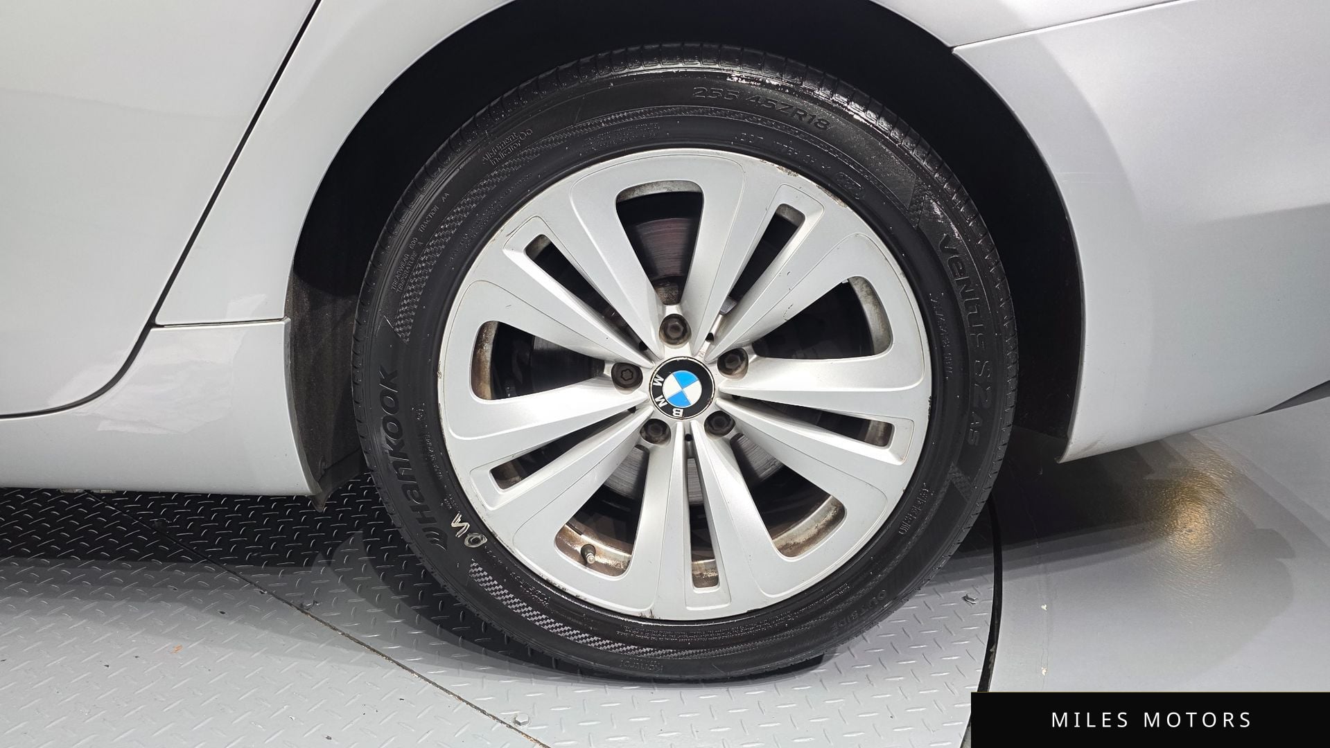 BMW 5 Series GT (F07) 2010 — миниатюра 5