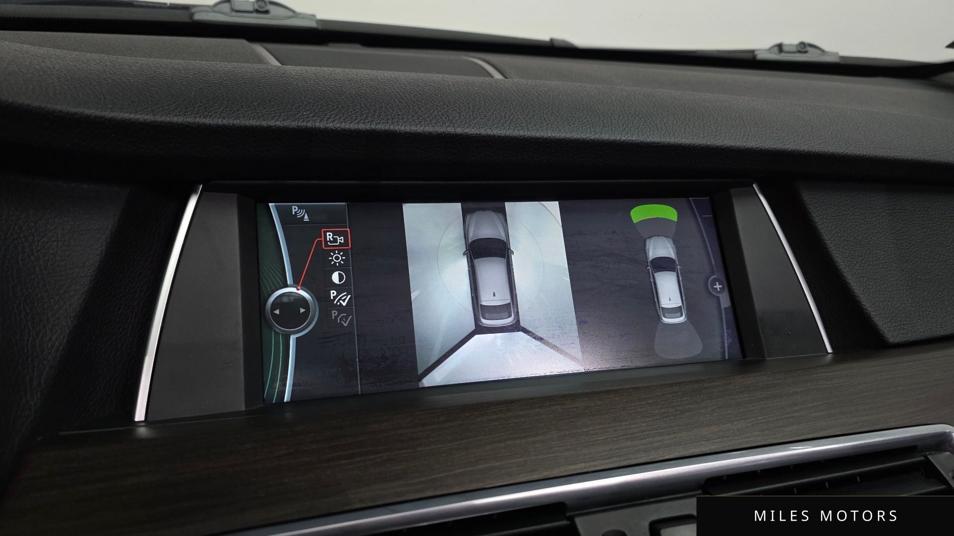 BMW 5 Series GT (F07) 2010 — миниатюра 16
