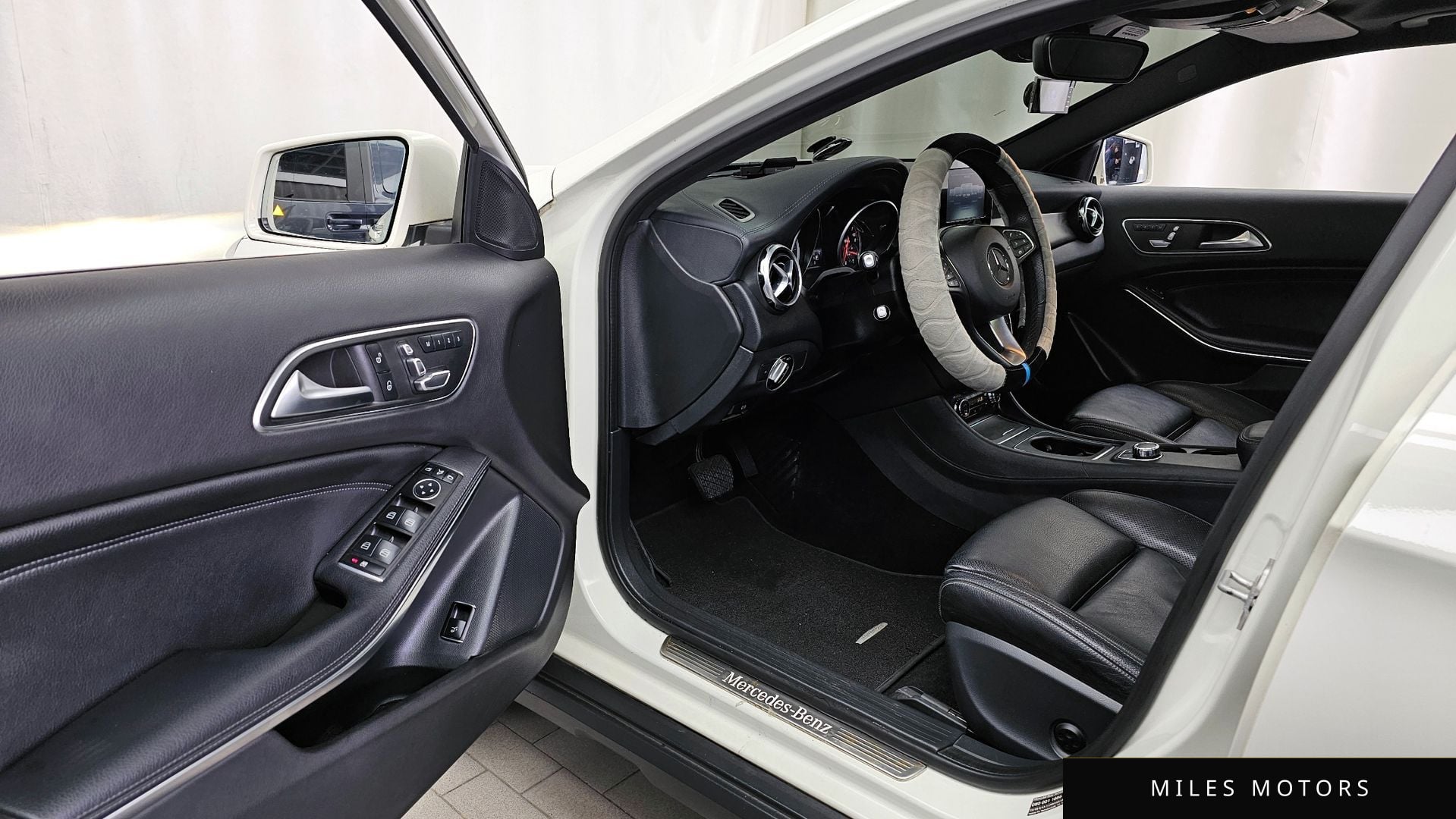 Mercedes-Benz GLA-Class X156 2018 — миниатюра 10