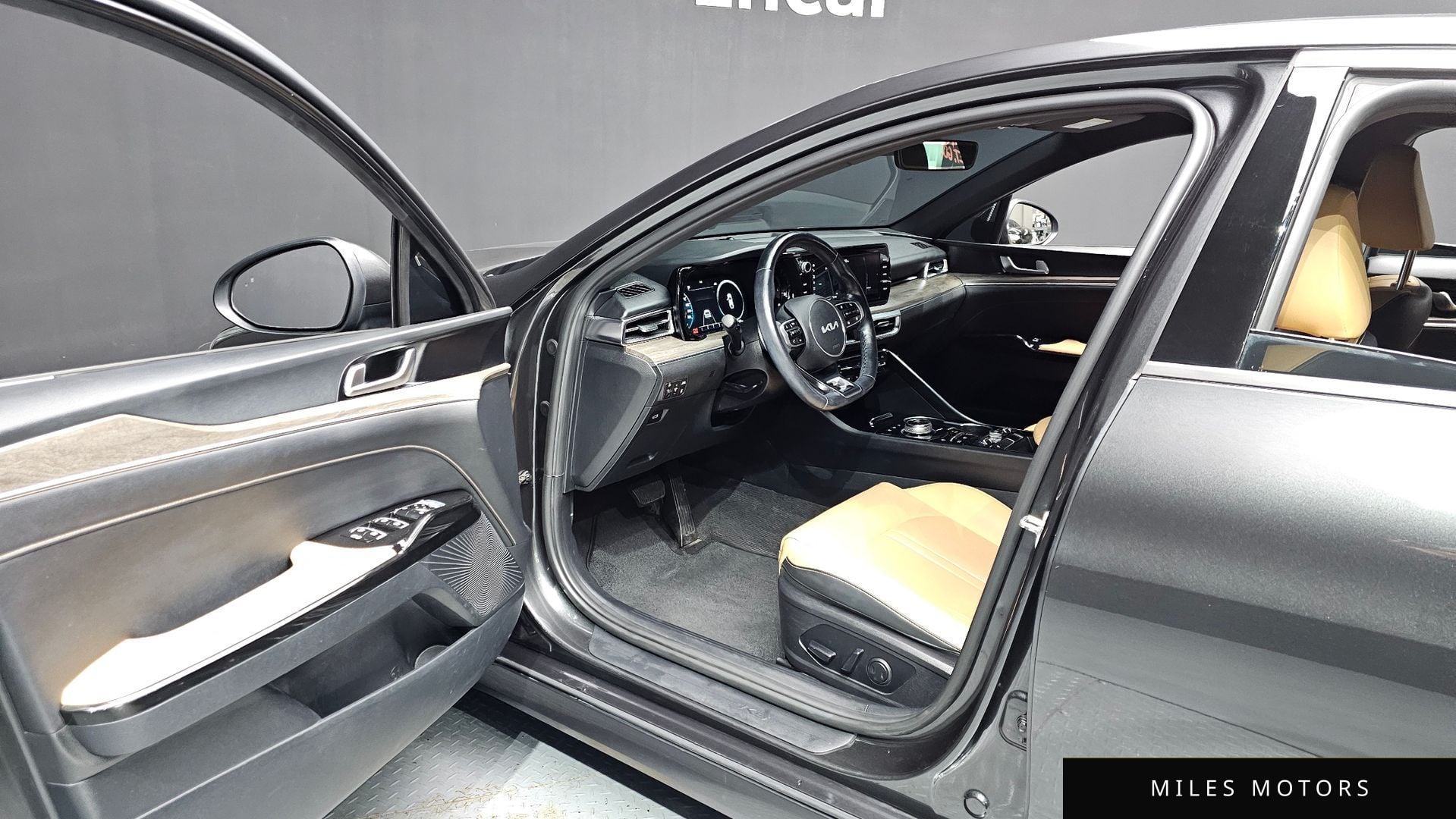 Kia K5 2022 — миниатюра 10