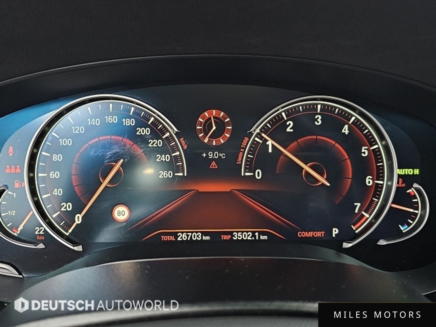 BMW 5 Series (G30) 2017 — миниатюра 8