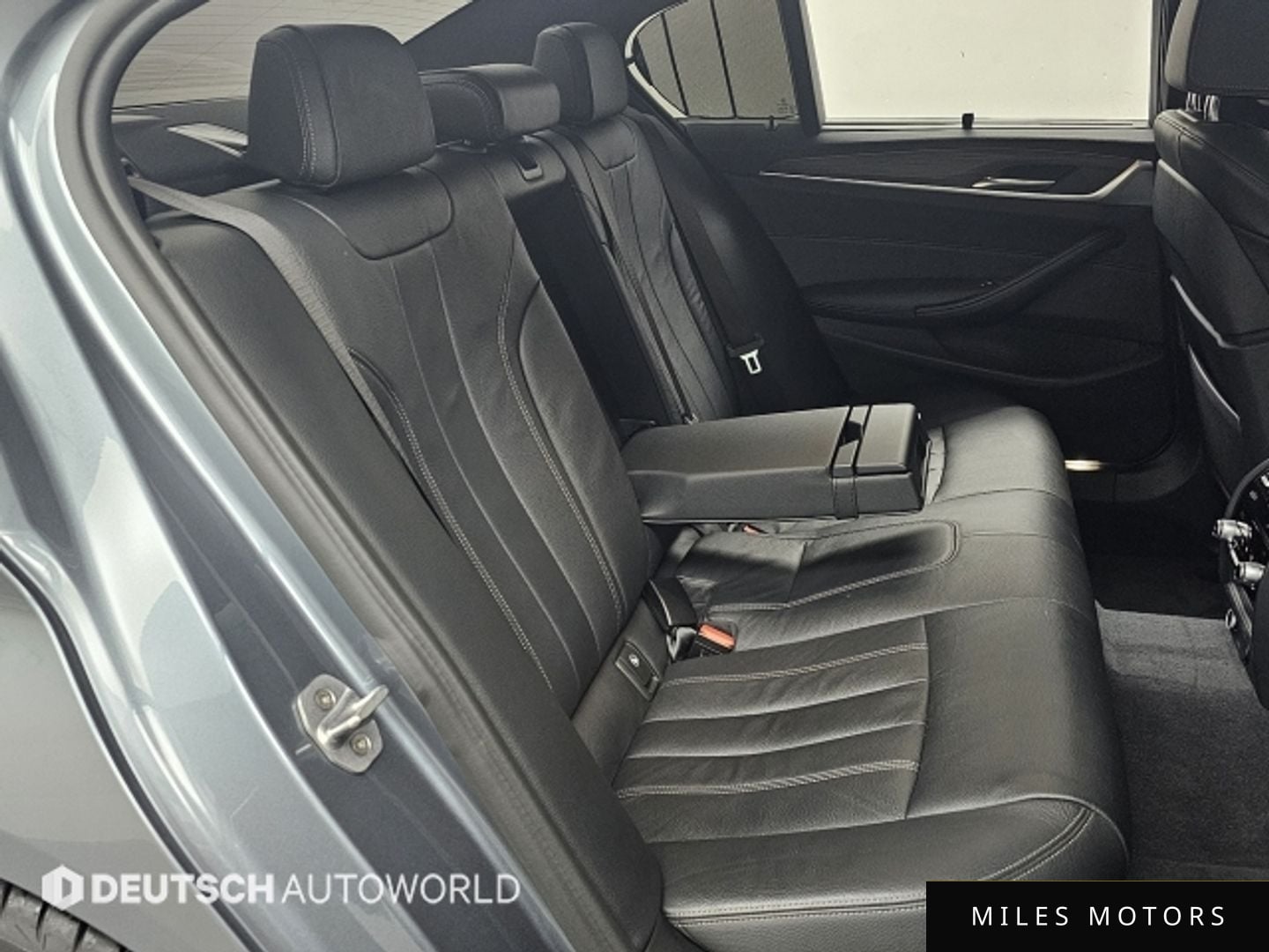 BMW 5 Series (G30) 2017 — миниатюра 12