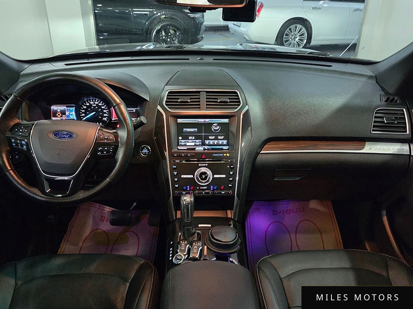 Ford Explorer 2016 — миниатюра 7