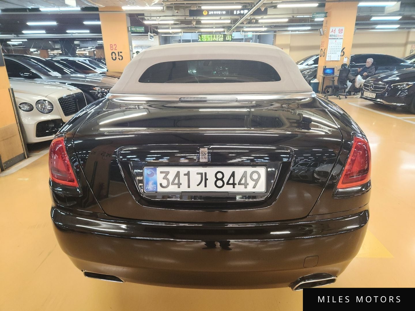 Rolls-Royce Dawn 2018 — миниатюра 5