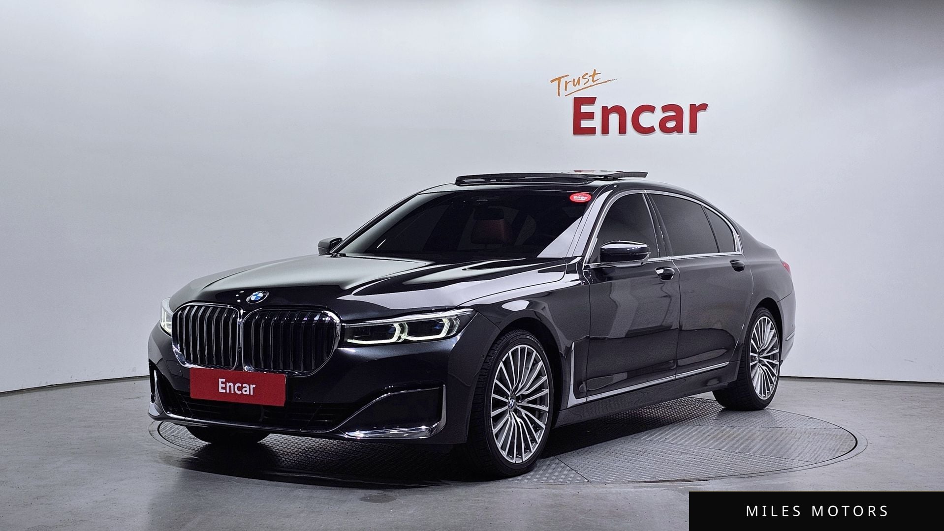 BMW 7 Series (G11) 2021 — фото 1 из 12