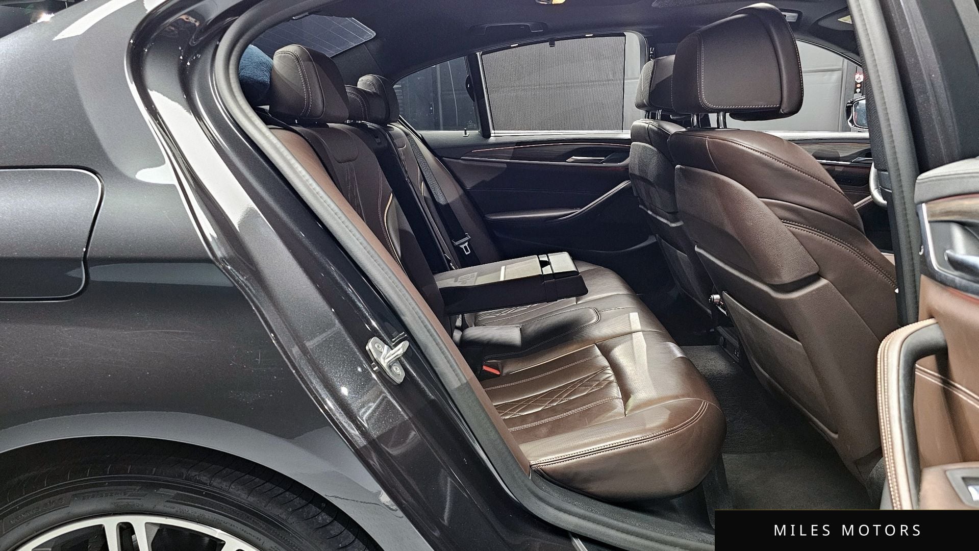 BMW 5 Series (G30) 2020 — миниатюра 12