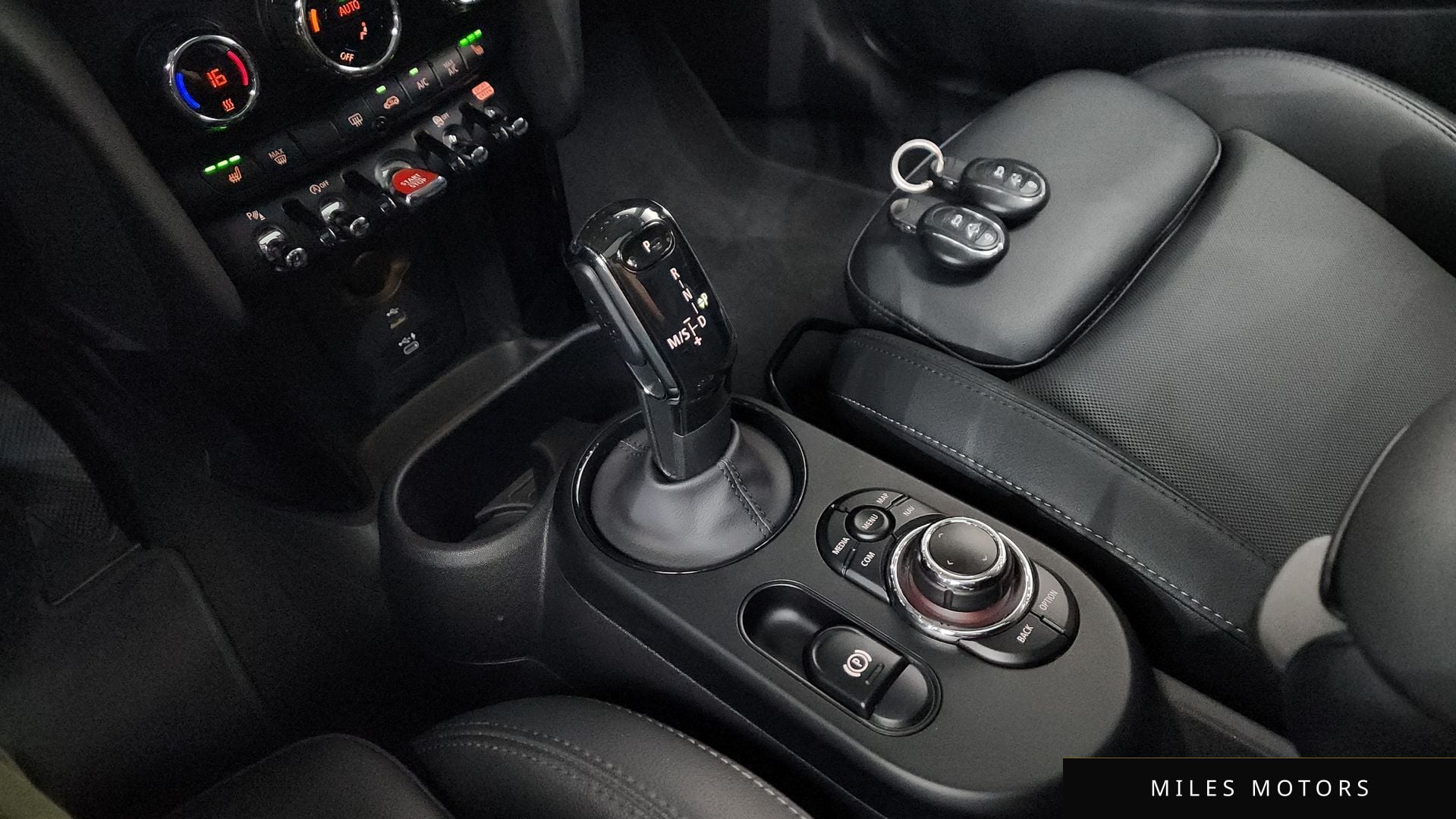 MINI Cooper S 2022 — миниатюра 9