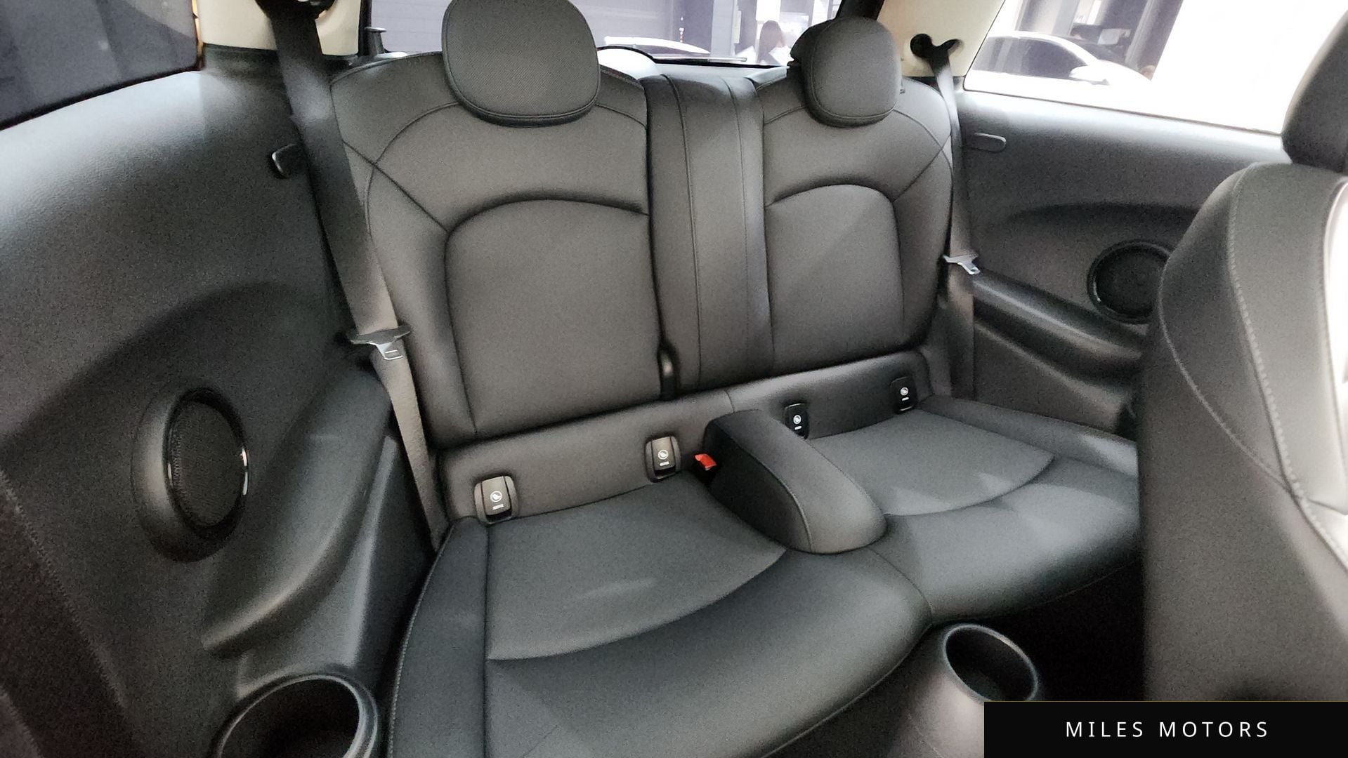 MINI Cooper S 2022 — миниатюра 12