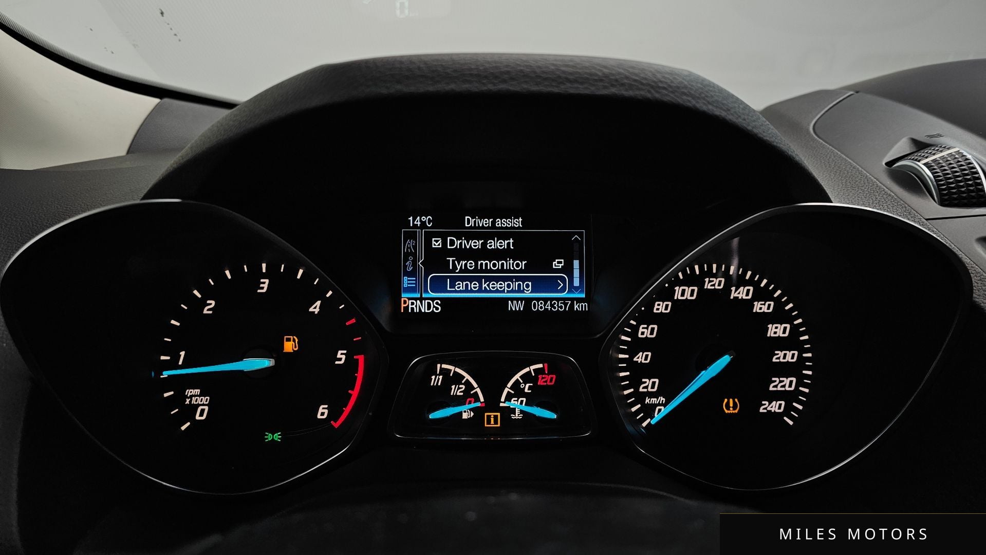 Ford Kuga 2016 — миниатюра 8