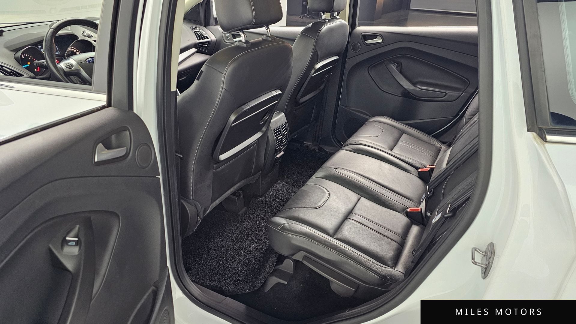 Ford Kuga 2016 — миниатюра 13