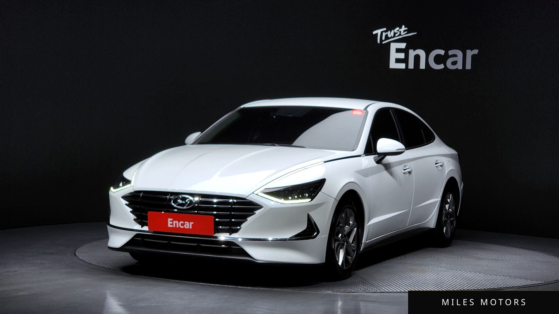 Hyundai Sonata 2021 — фото 1 из 12