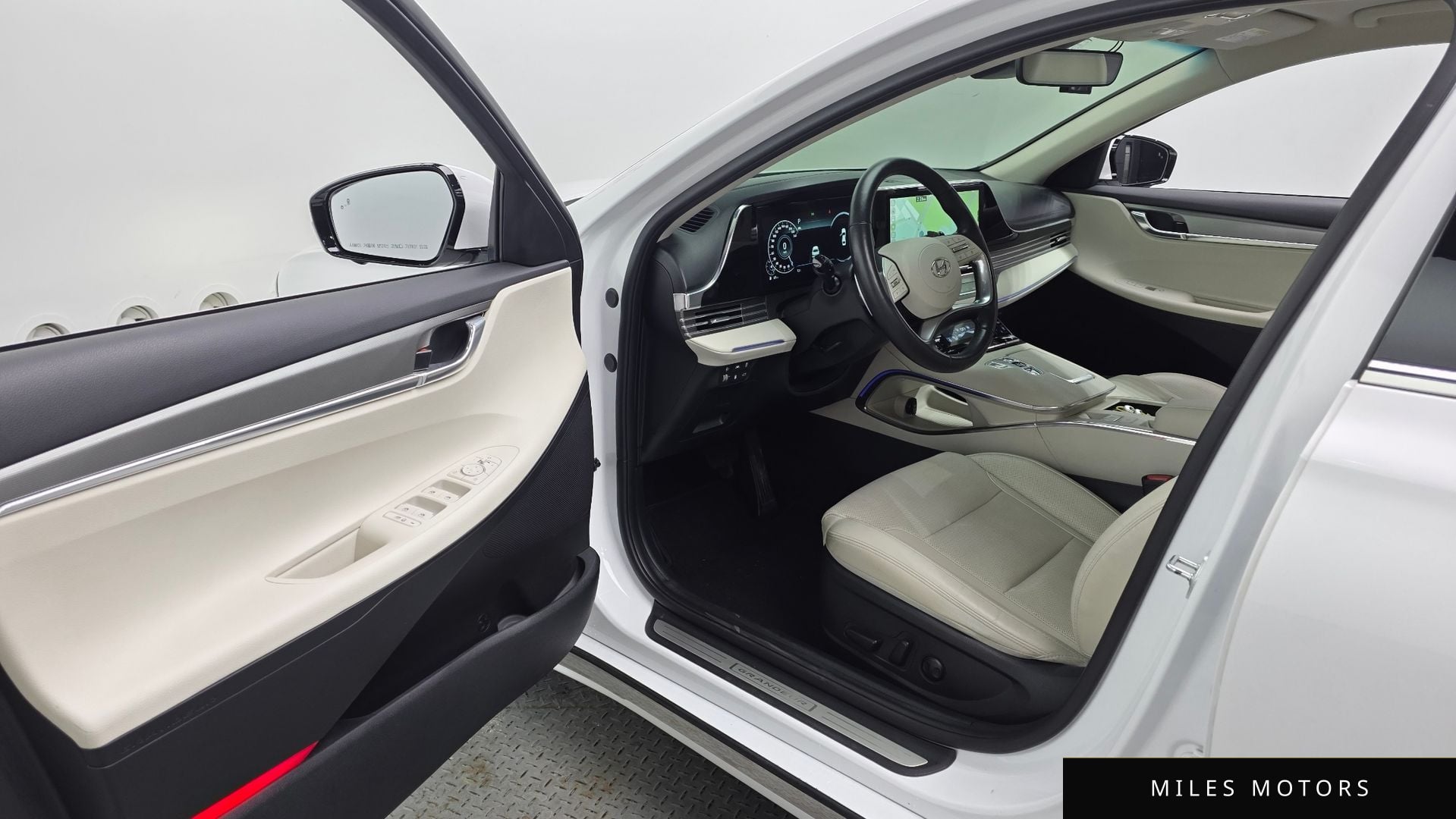 Hyundai Grandeur 2022 — миниатюра 10