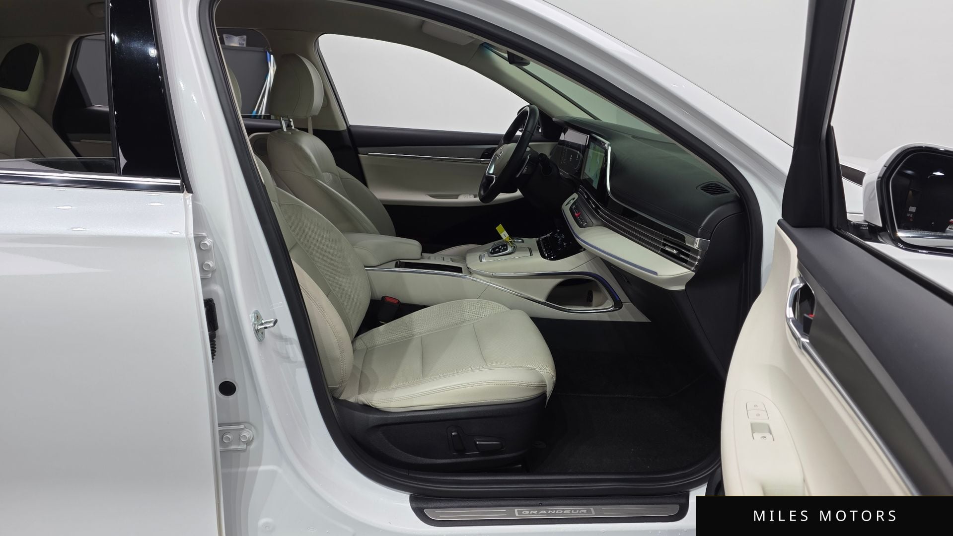 Hyundai Grandeur 2022 — миниатюра 11