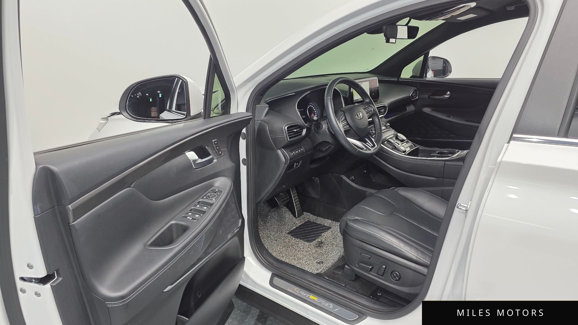 Hyundai 뉴 싼타페 2023 — миниатюра 11