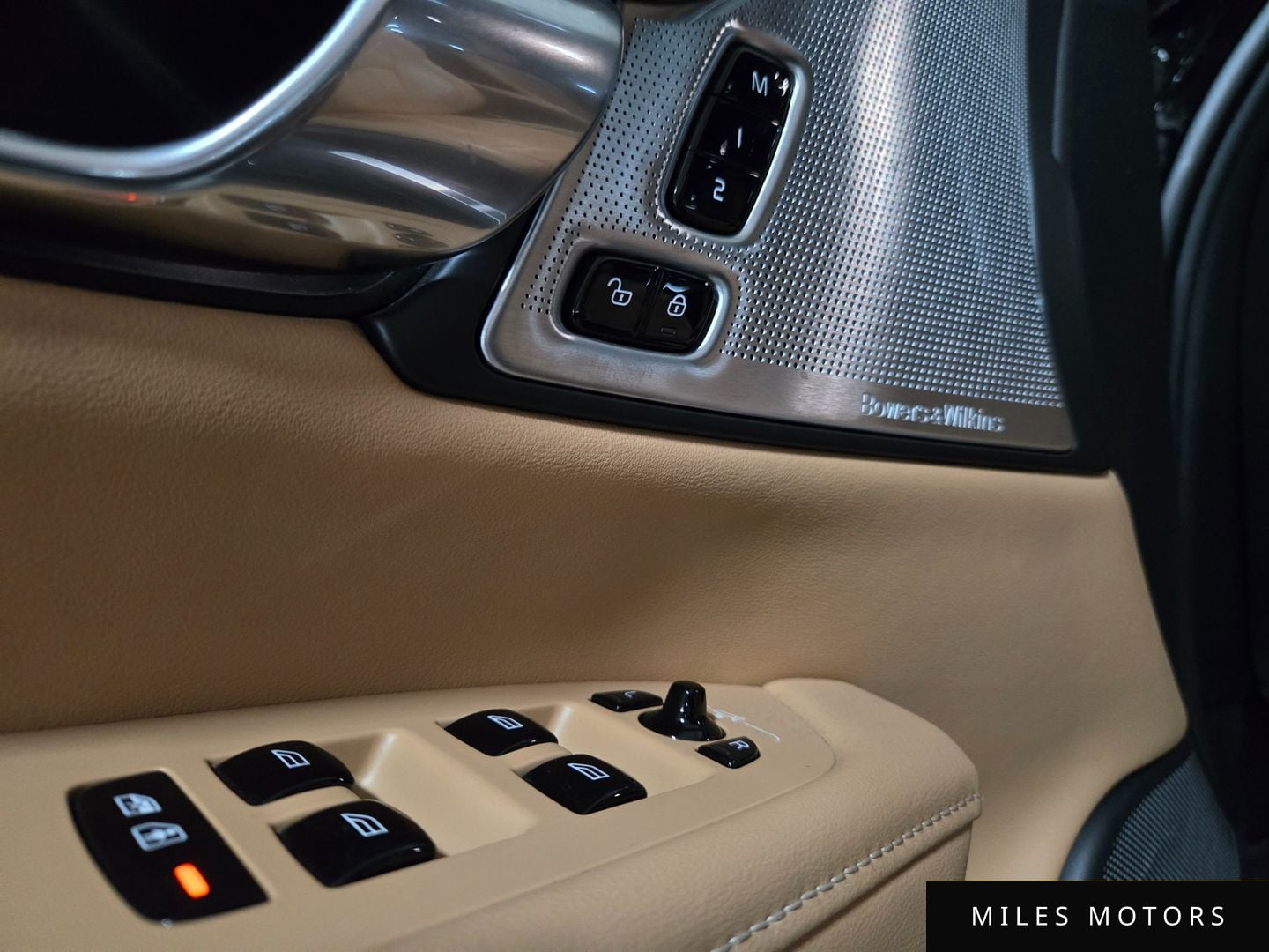 Volvo V90 2025 — миниатюра 8