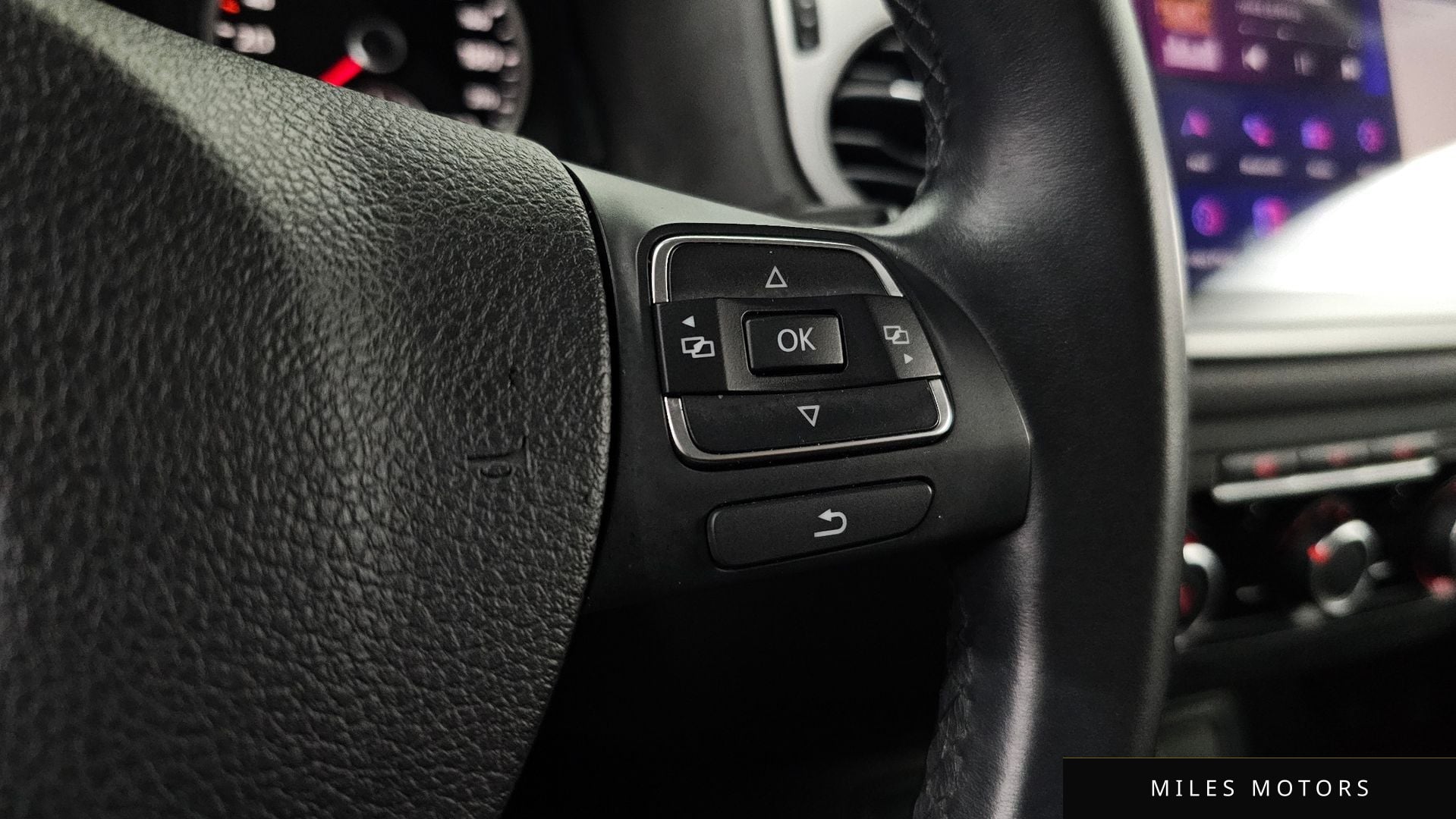 Volkswagen 티구안 2015 — миниатюра 19