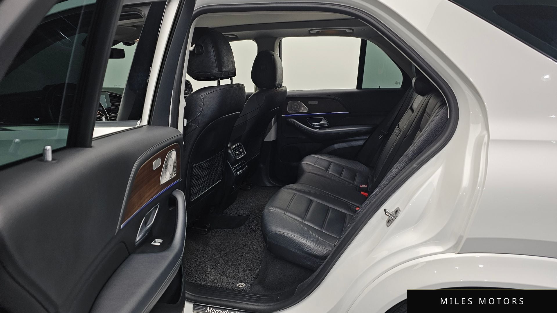 Mercedes-Benz GLE-Class W167 2021 — миниатюра 11