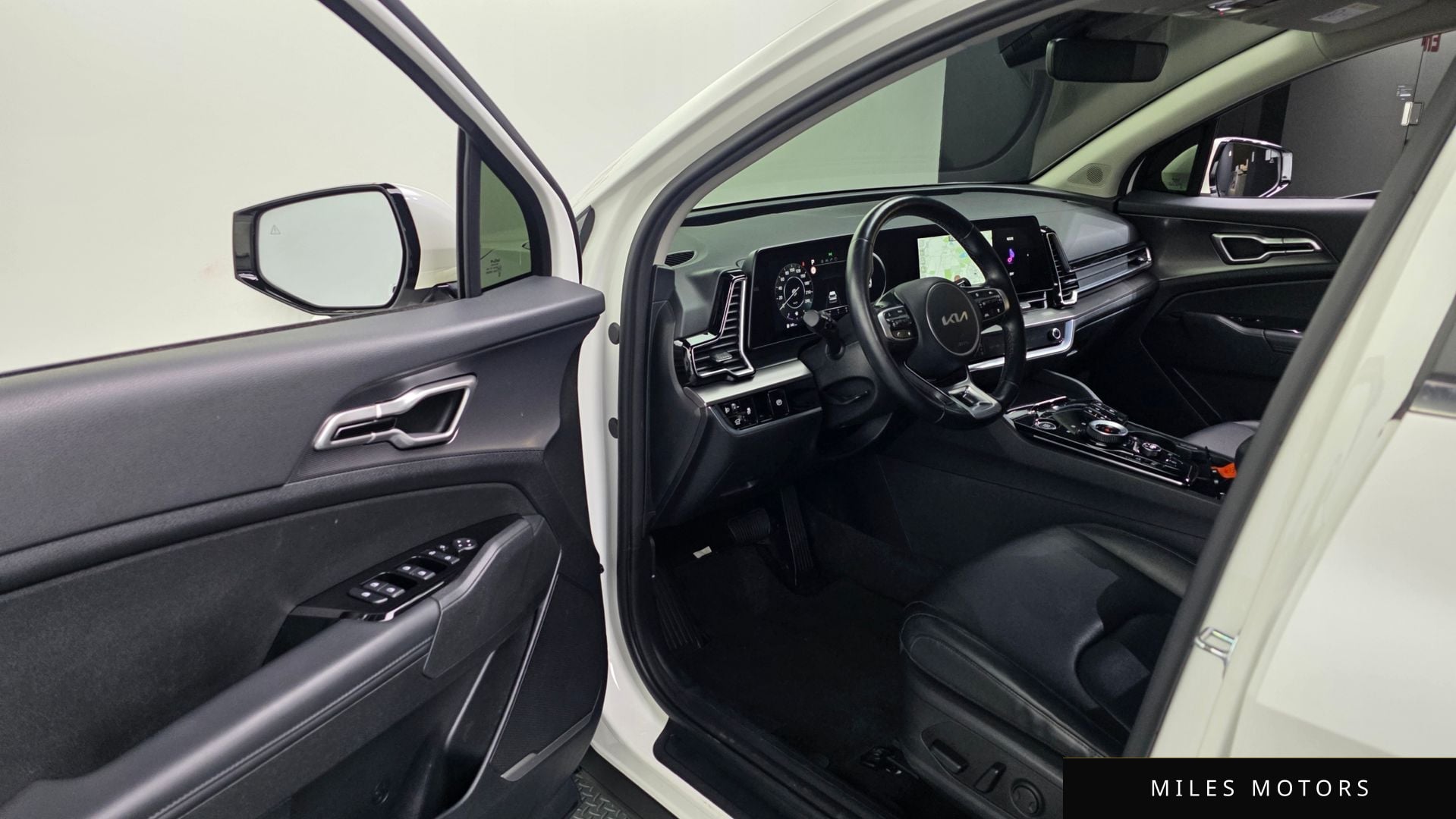 Kia Sportage 2022 — миниатюра 9