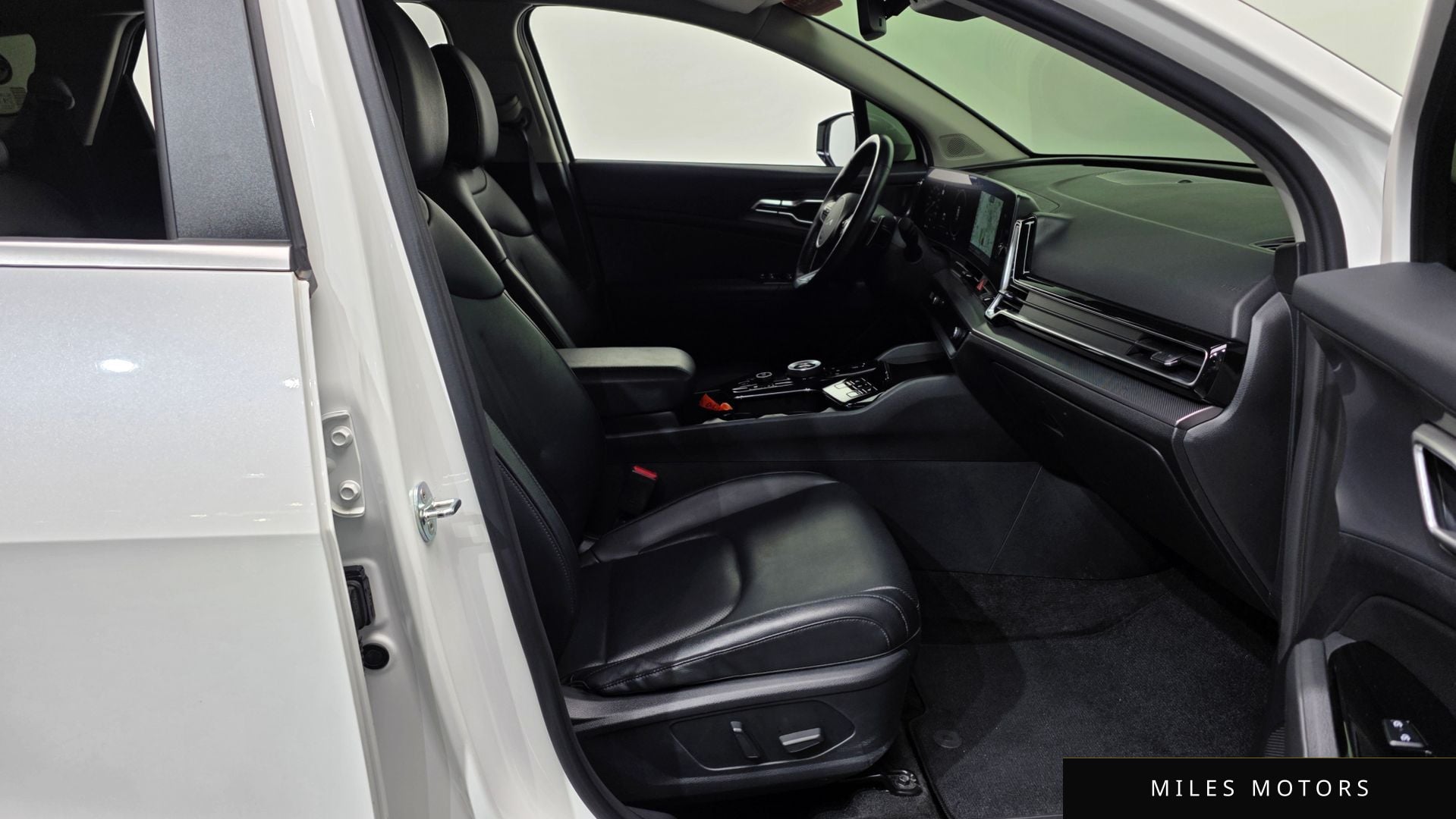 Kia Sportage 2022 — миниатюра 11