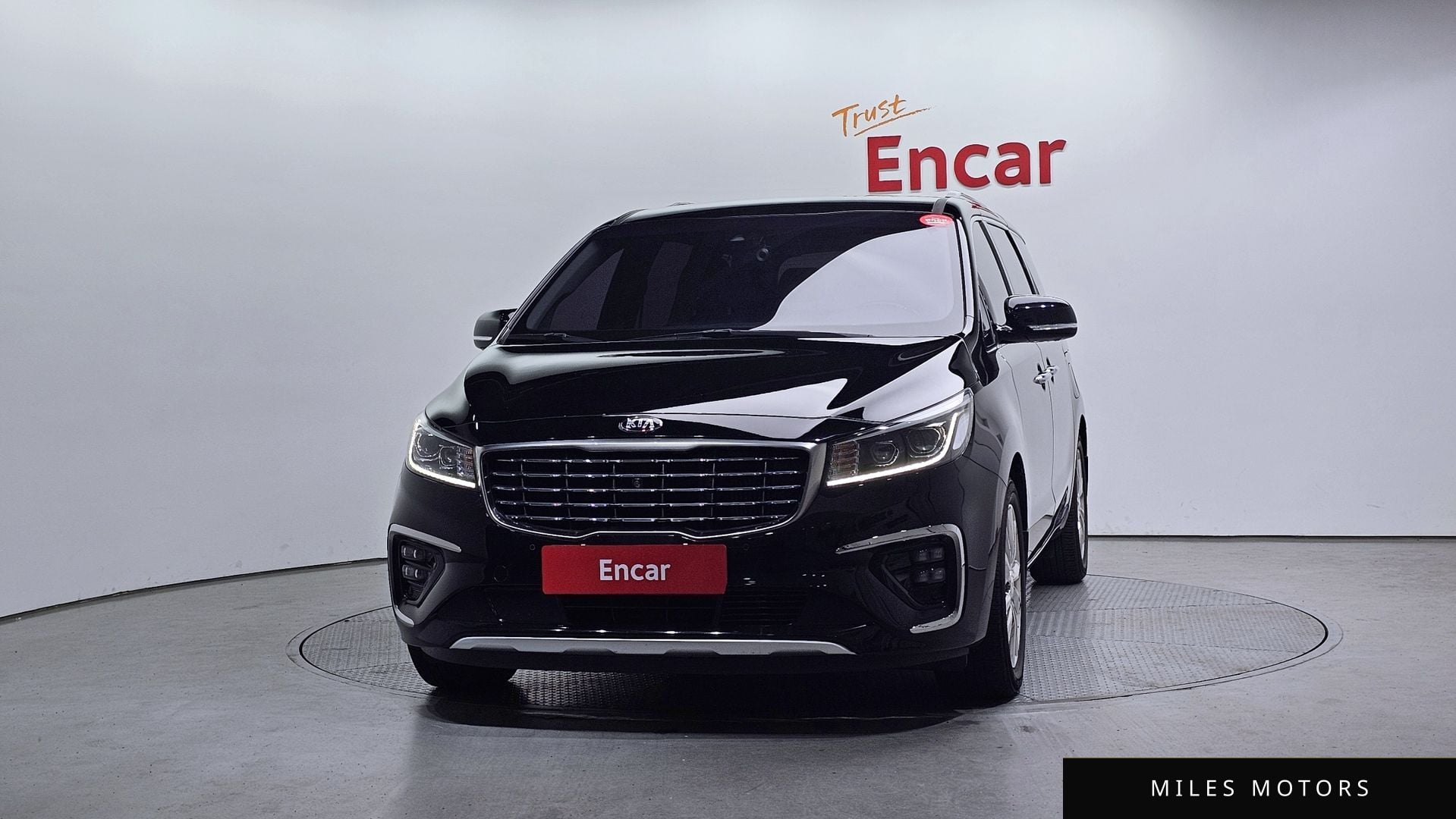 Kia Canival 2019 — миниатюра 3