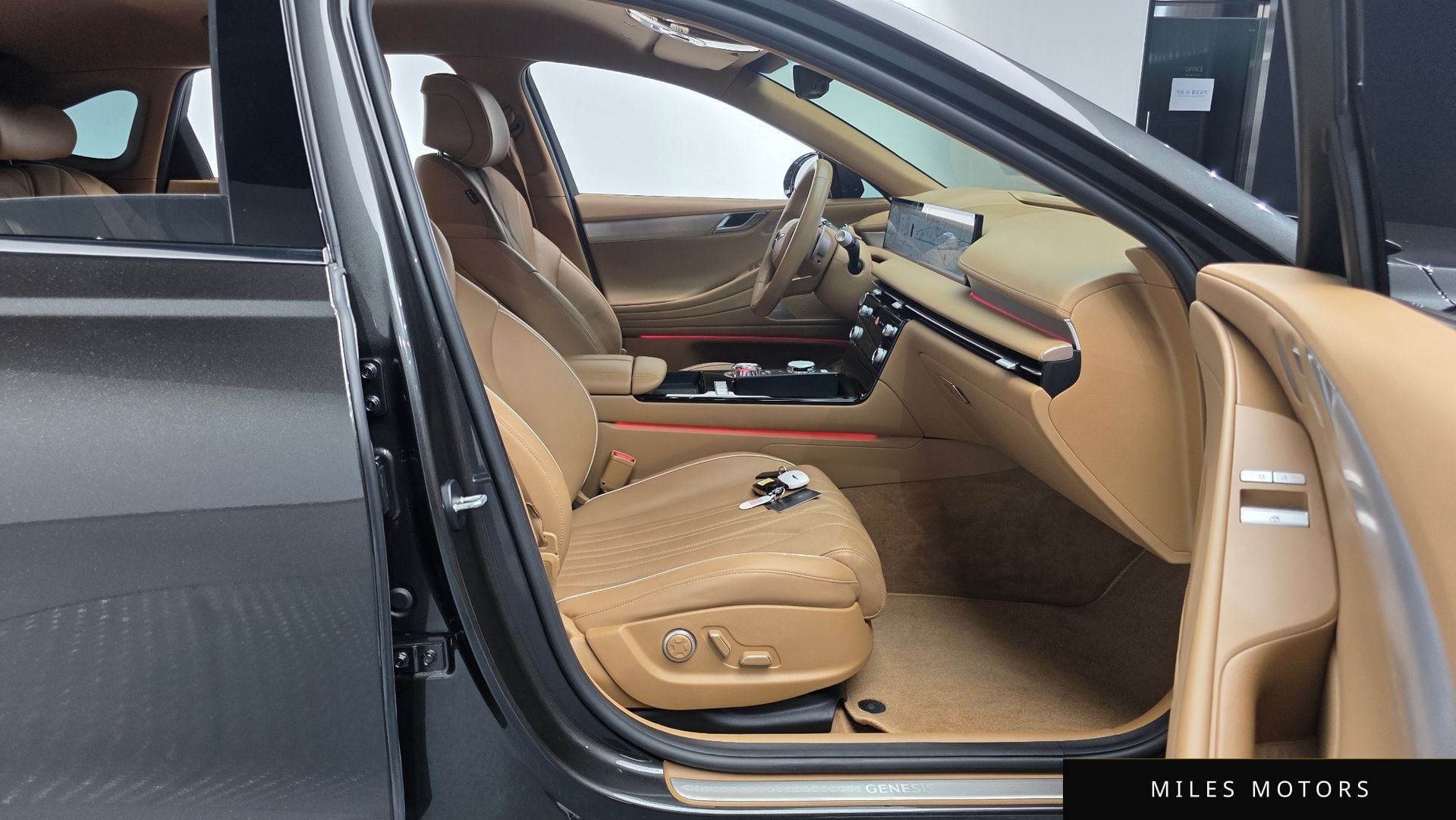 Genesis G80 (RG3) 2025 — миниатюра 9