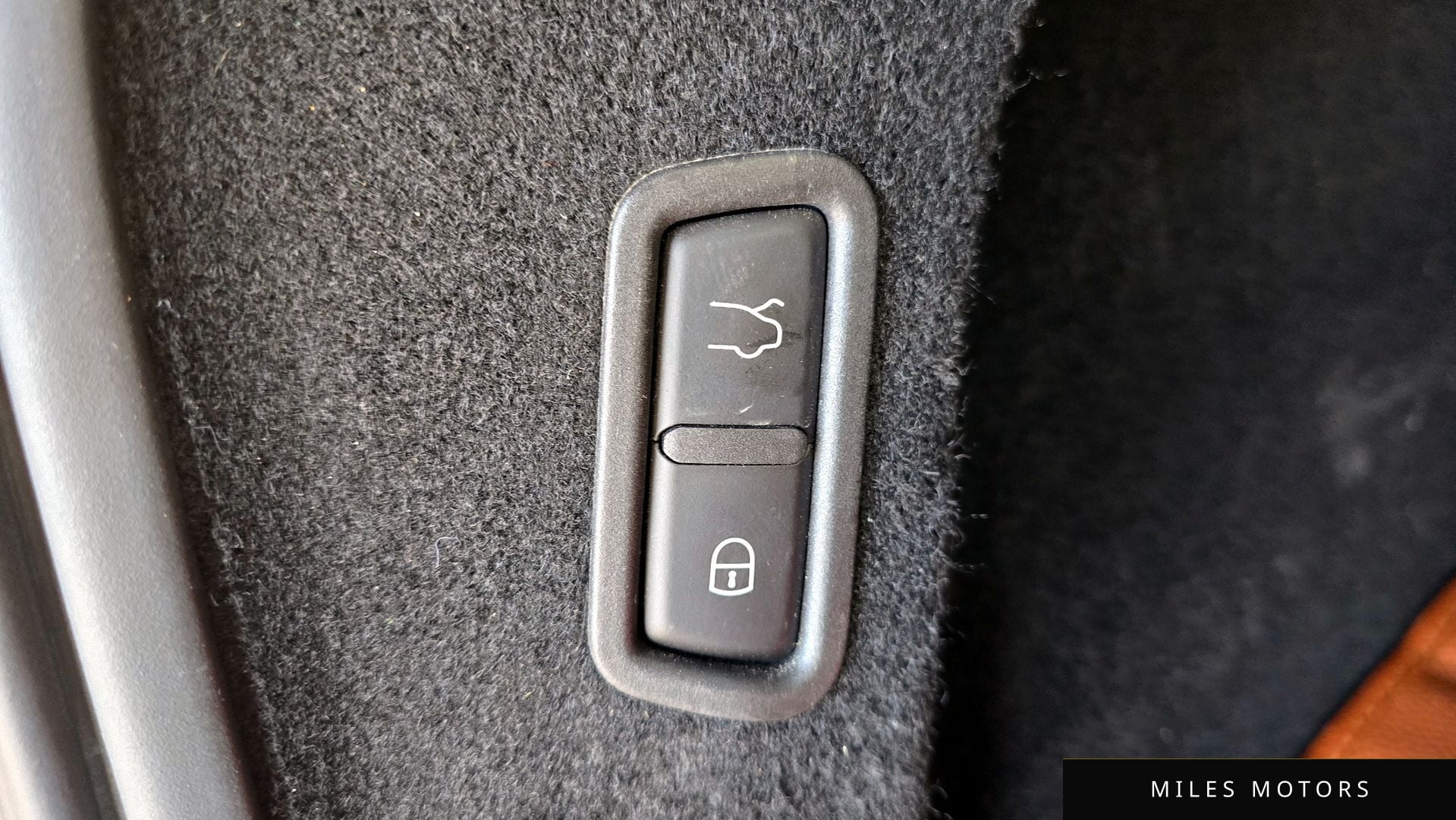 Maserati 르반떼 2020 — миниатюра 20