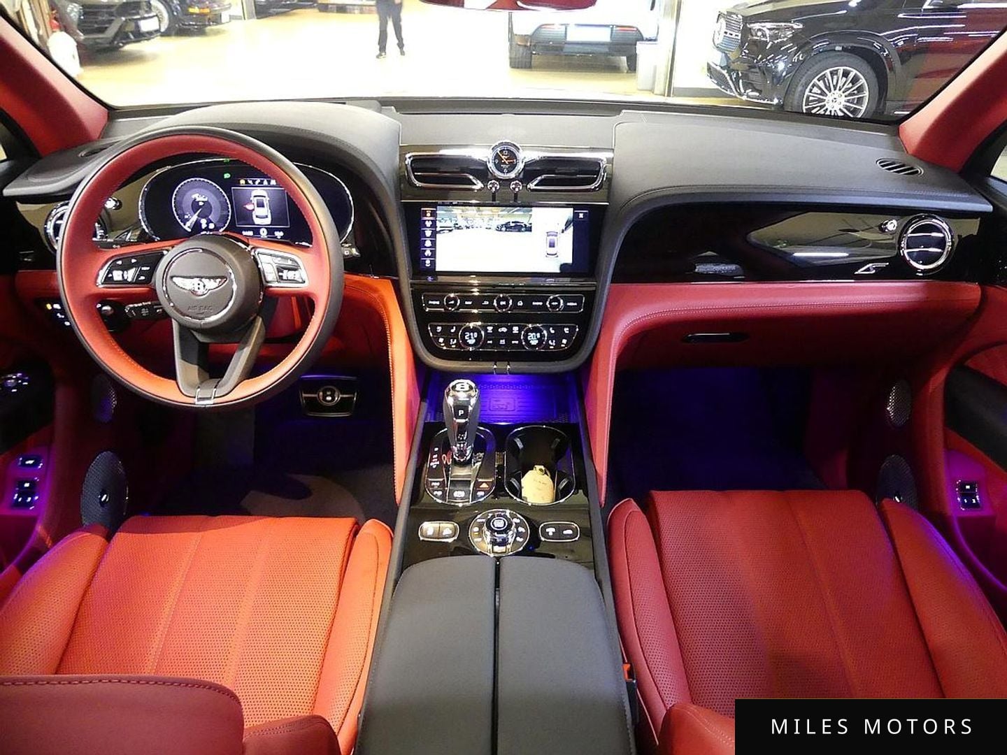 Bentley 벤테이가 2023 — миниатюра 4
