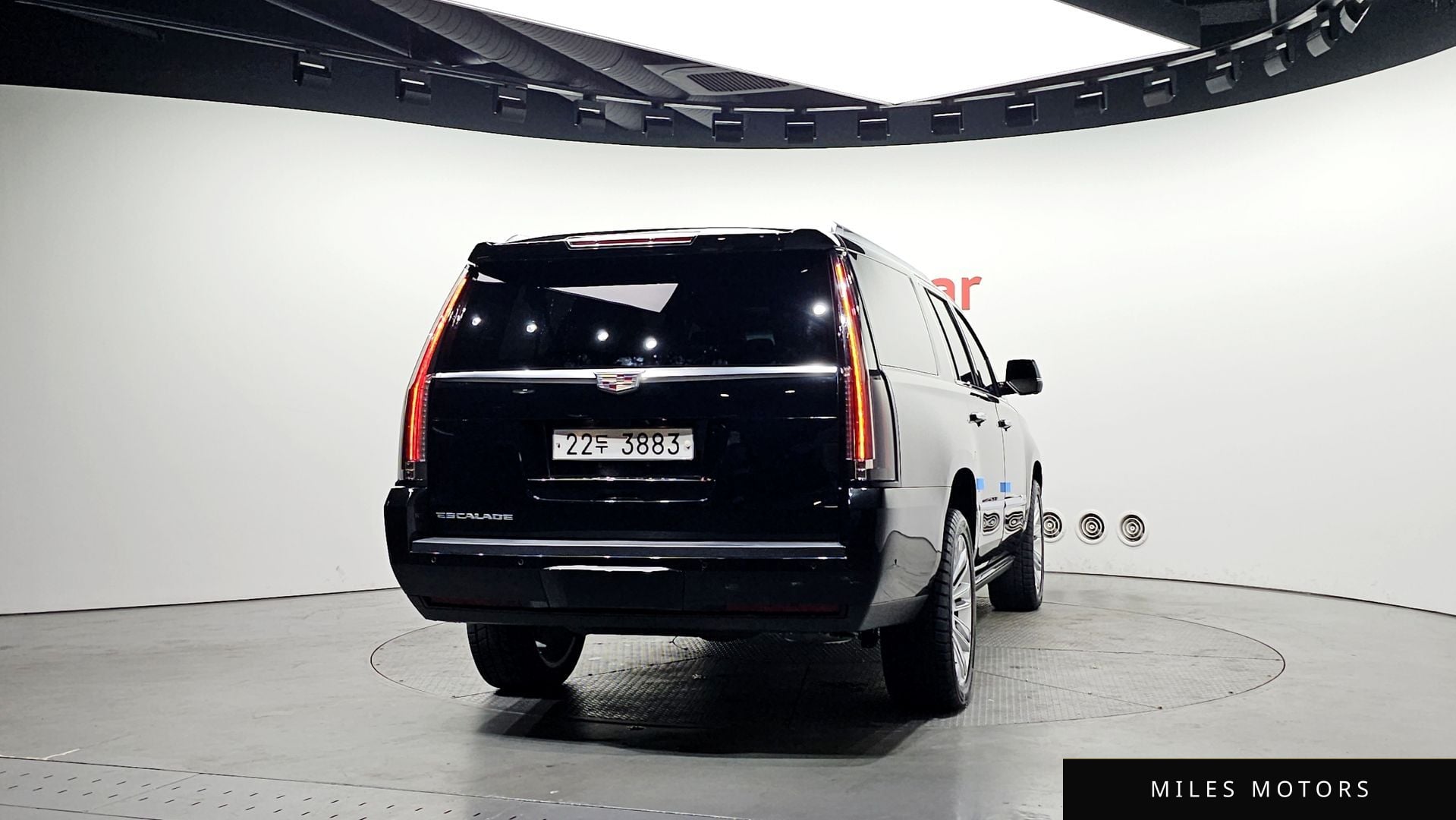 Cadillac Escalade 2019 — миниатюра 4