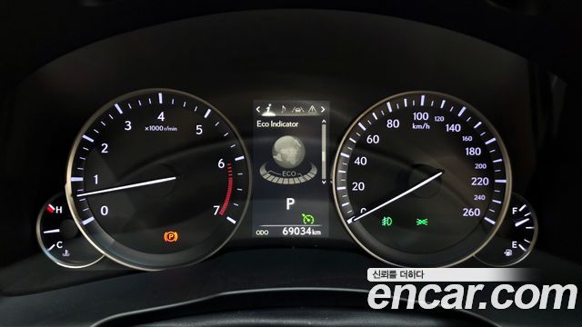 Лексус ES350 2017 — миниатюра 8