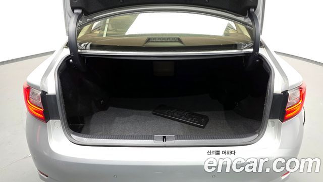 Лексус ES350 2017 — миниатюра 20