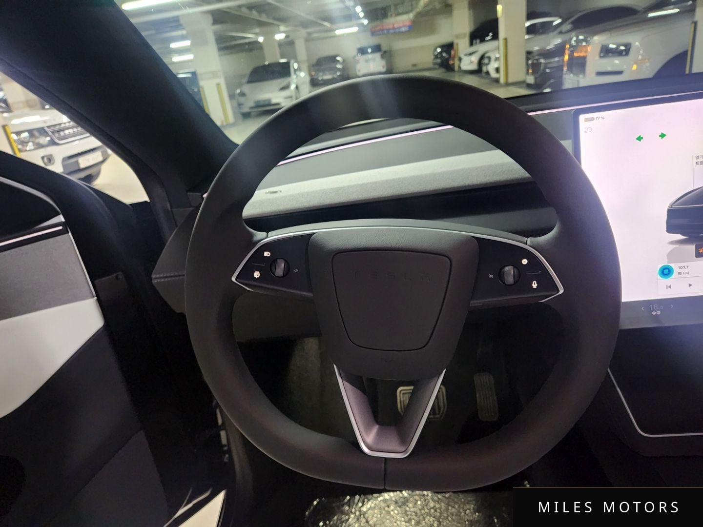 Tesla Model Y 2026 — миниатюра 11