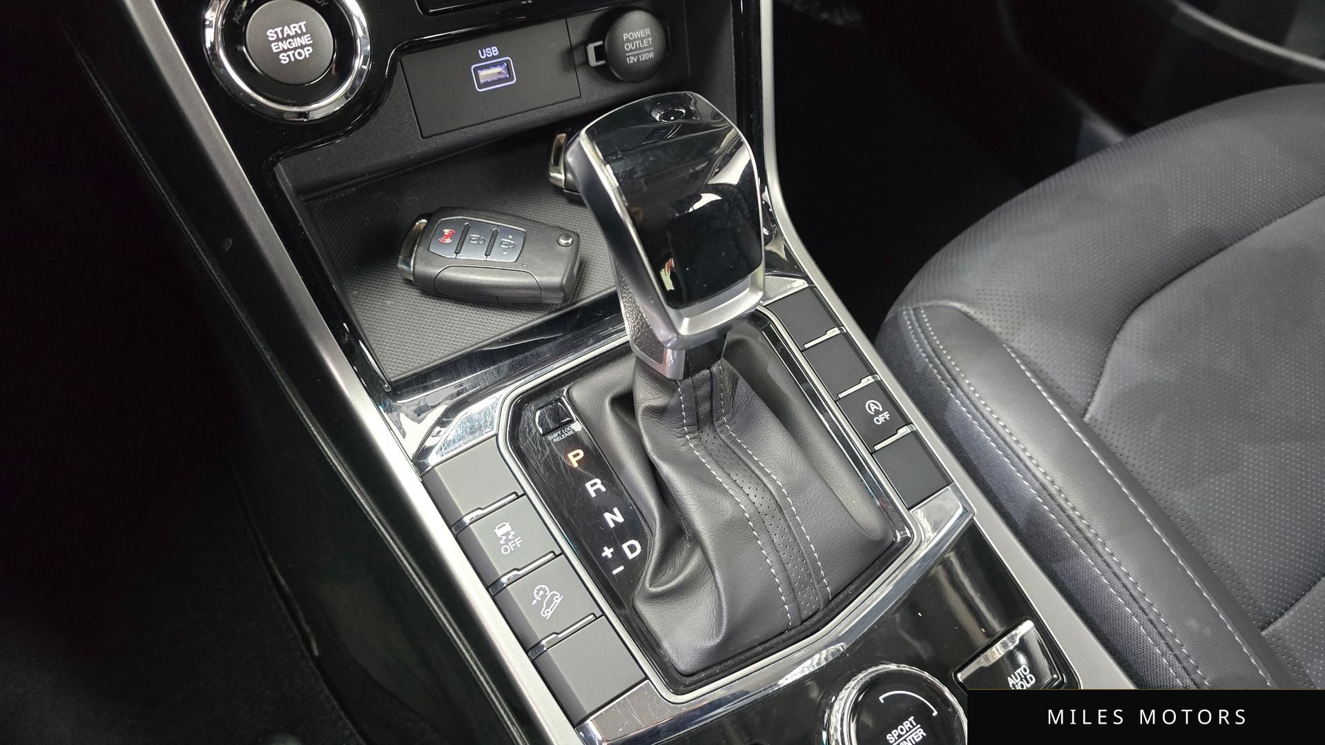 KG Mobility Beautiful Korando 2021 — миниатюра 9