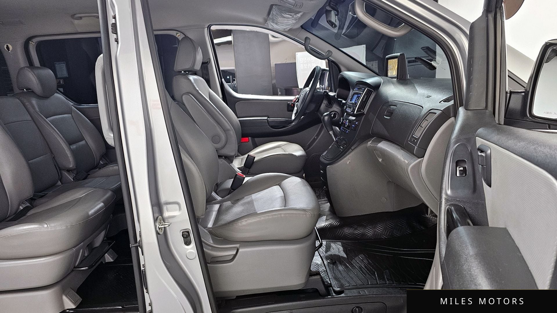 Hyundai Starex 2018 — миниатюра 10