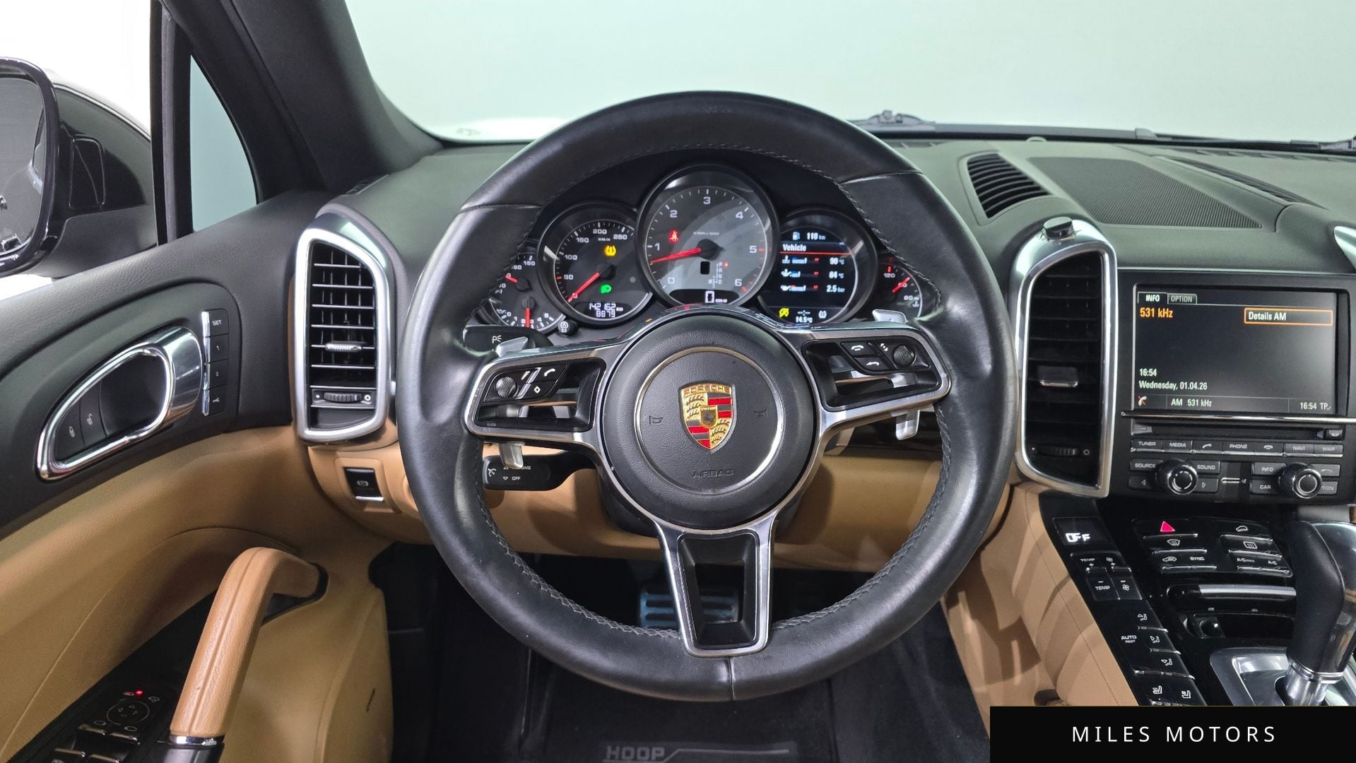 Porsche 카이엔 2015 — миниатюра 13