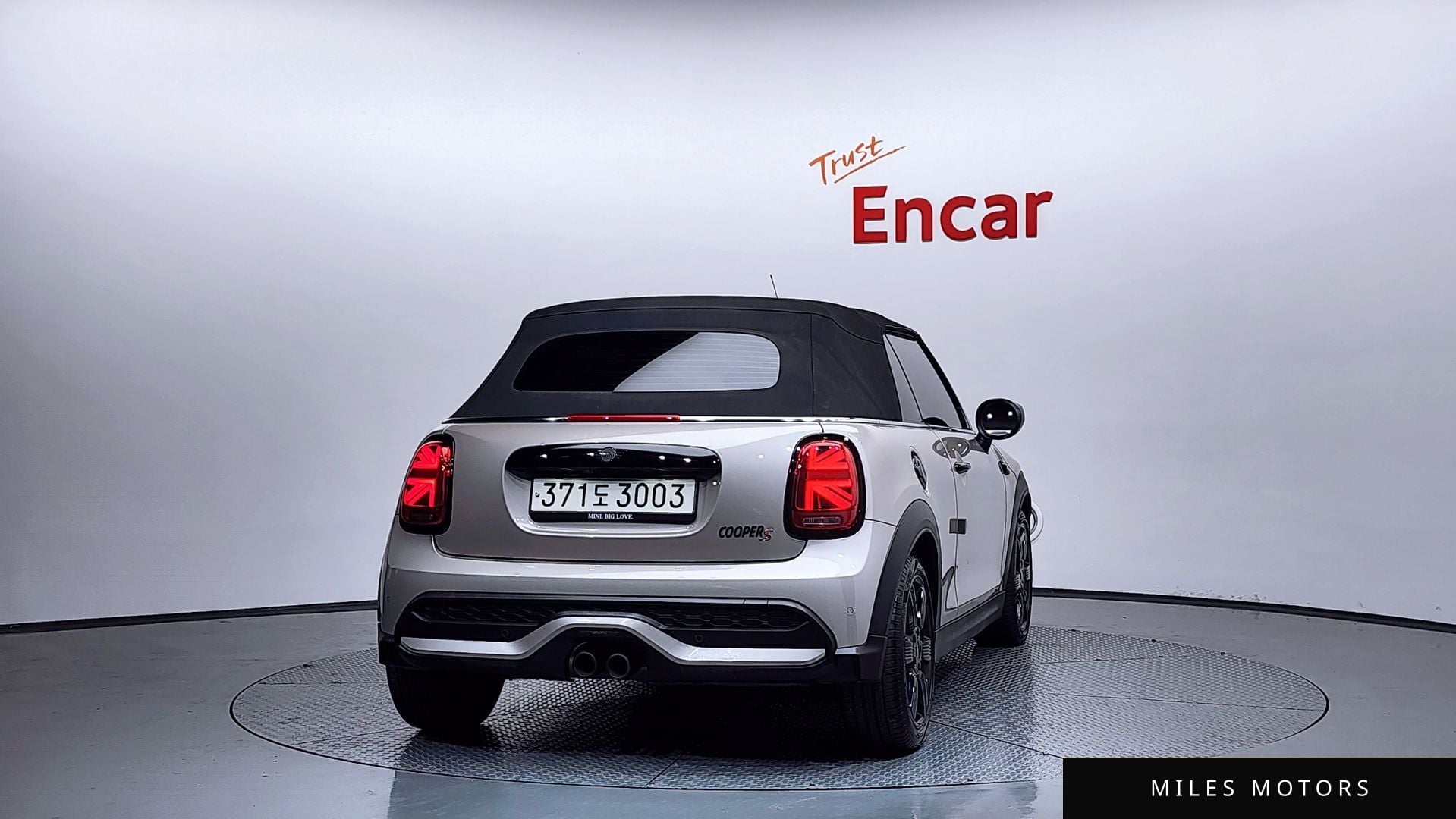 MINI Cooper Convertible 2023 — миниатюра 4