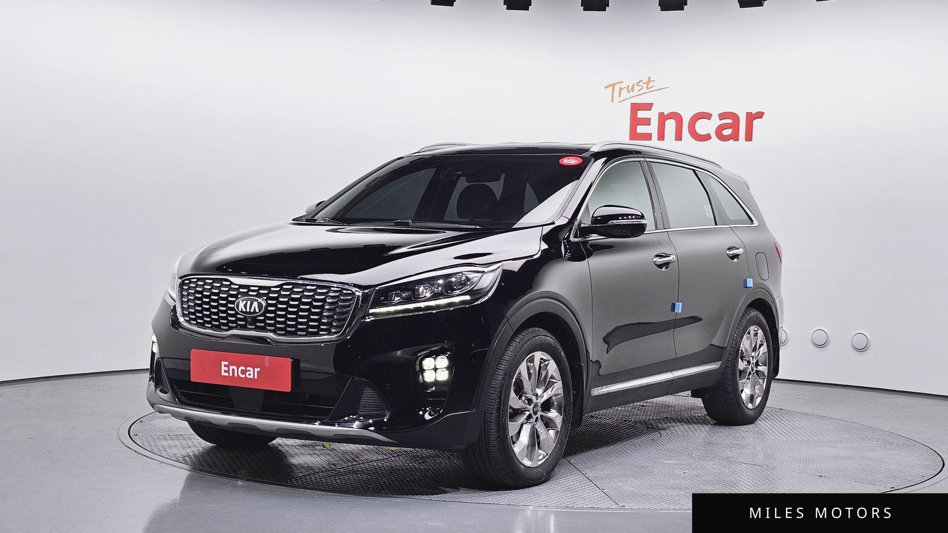 Kia Sorento 2019 — фото 1 из 12