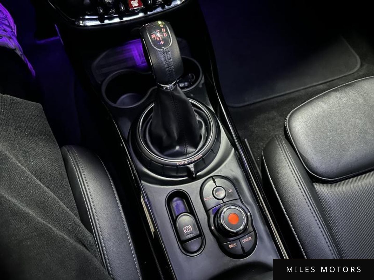 MINI Clubman 2017 — миниатюра 11