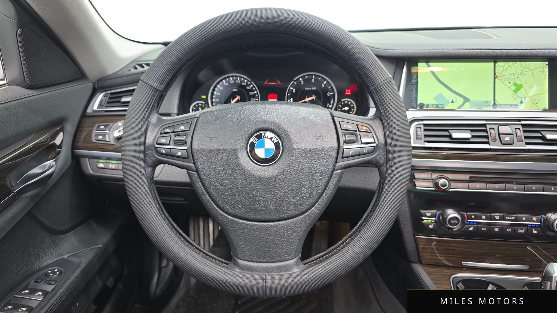 BMW 7 Series (F01) 2013 — миниатюра 14