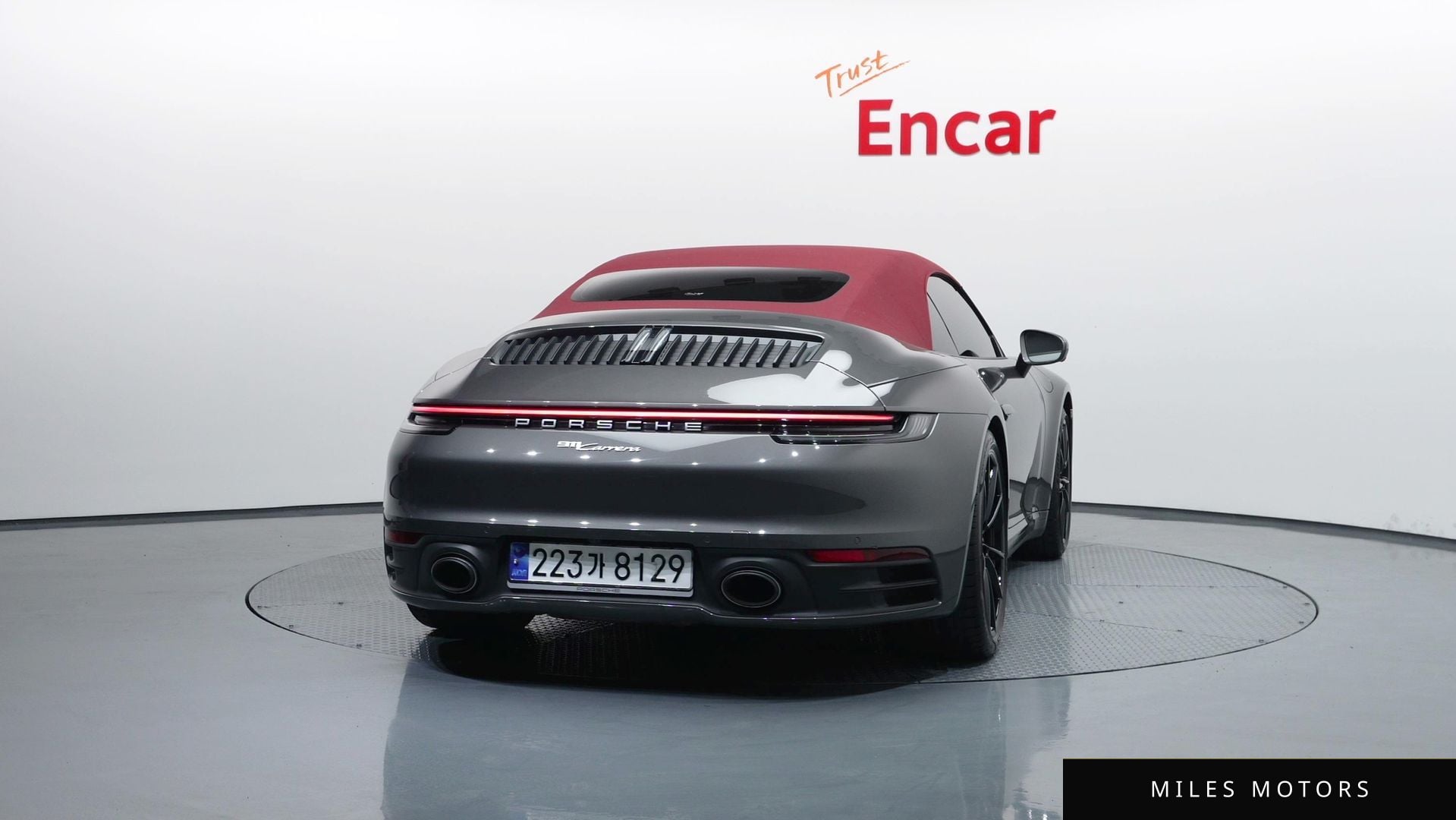 Porsche 911 (992) 2021 — миниатюра 4