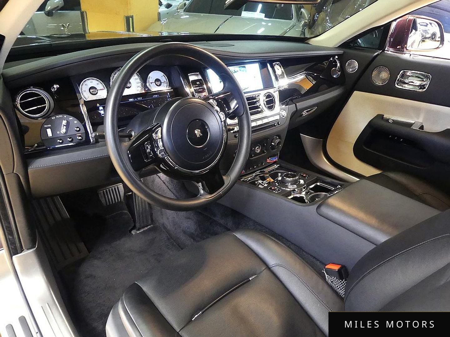 Rolls-Royce Wraith 2016 — миниатюра 7